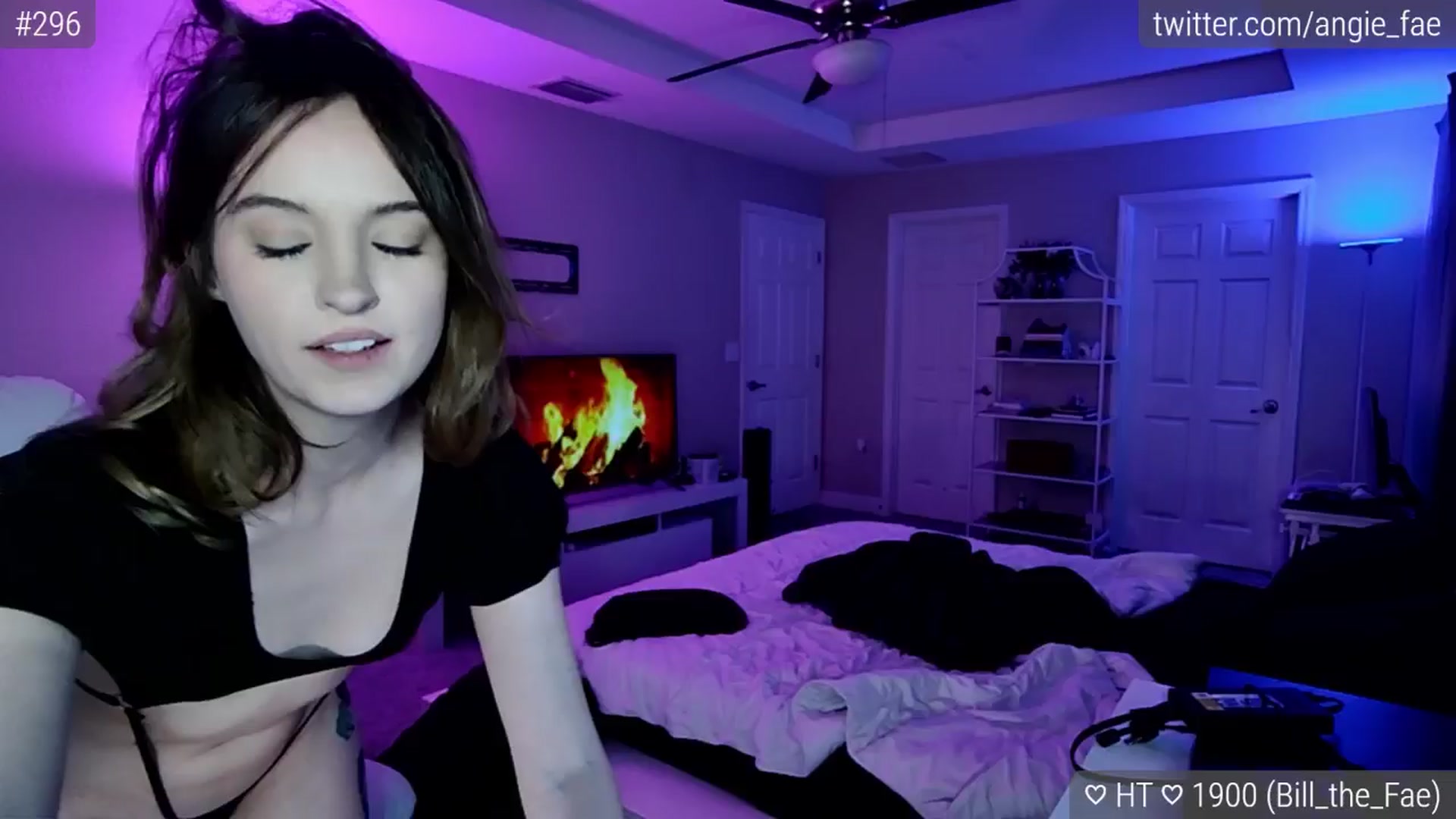 Gallery image thumbnail from AngieFae's myfreecams stream on, 01/13/2025, 06:01 image 16 of 20