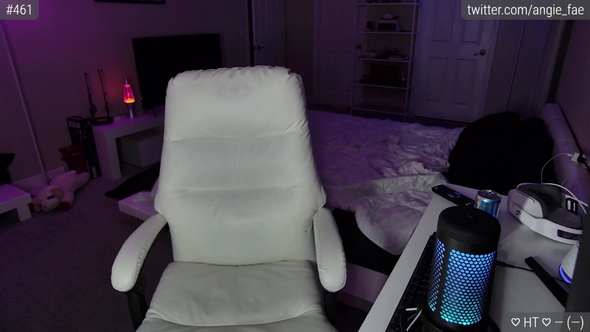 Gallery image thumbnail from AngieFae's myfreecams stream on, 01/24/2025, 24:01 image 9 of 20
