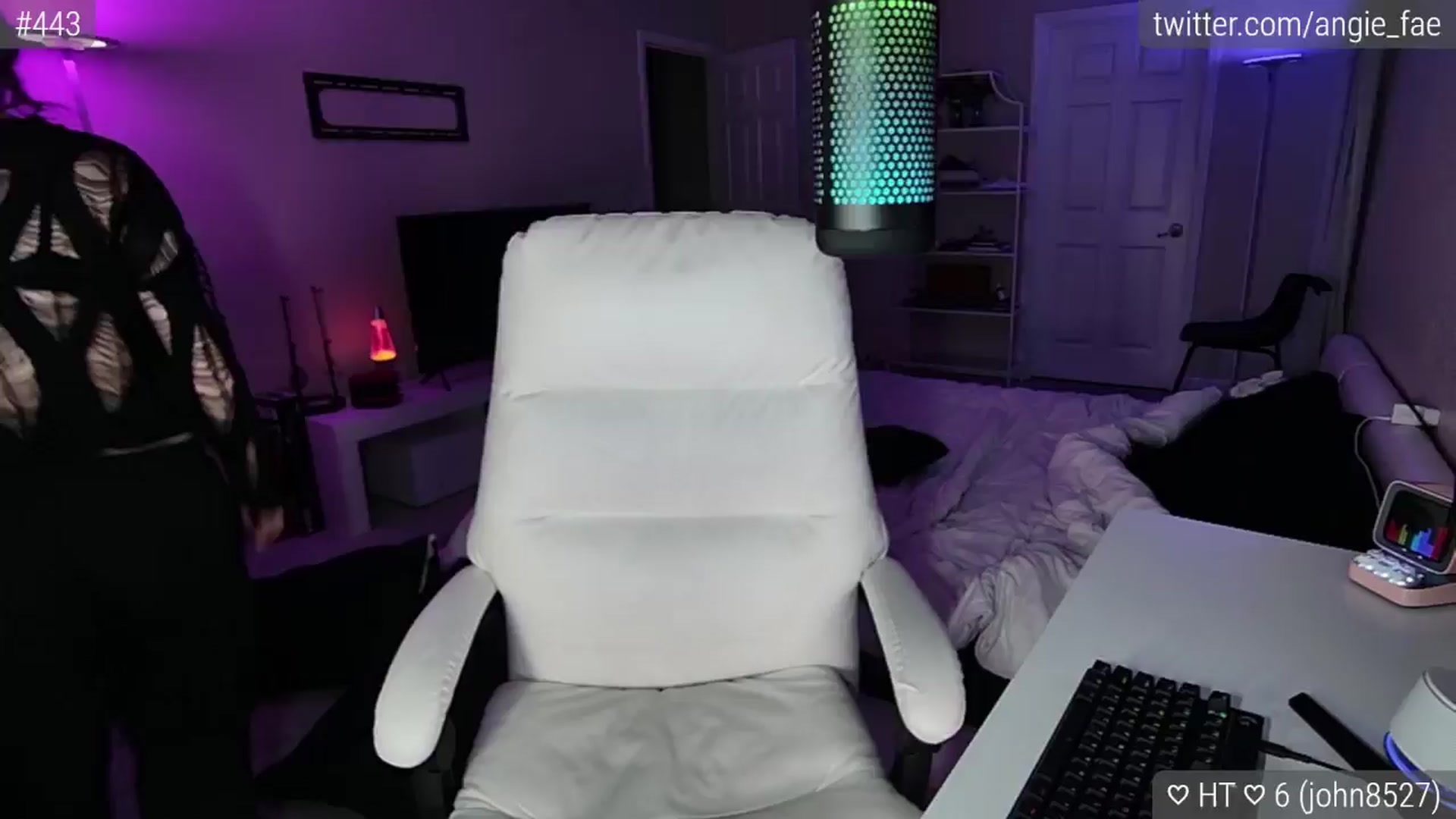 Gallery image thumbnail from AngieFae's myfreecams stream on, 02/01/2025, 01:59 image 2 of 20