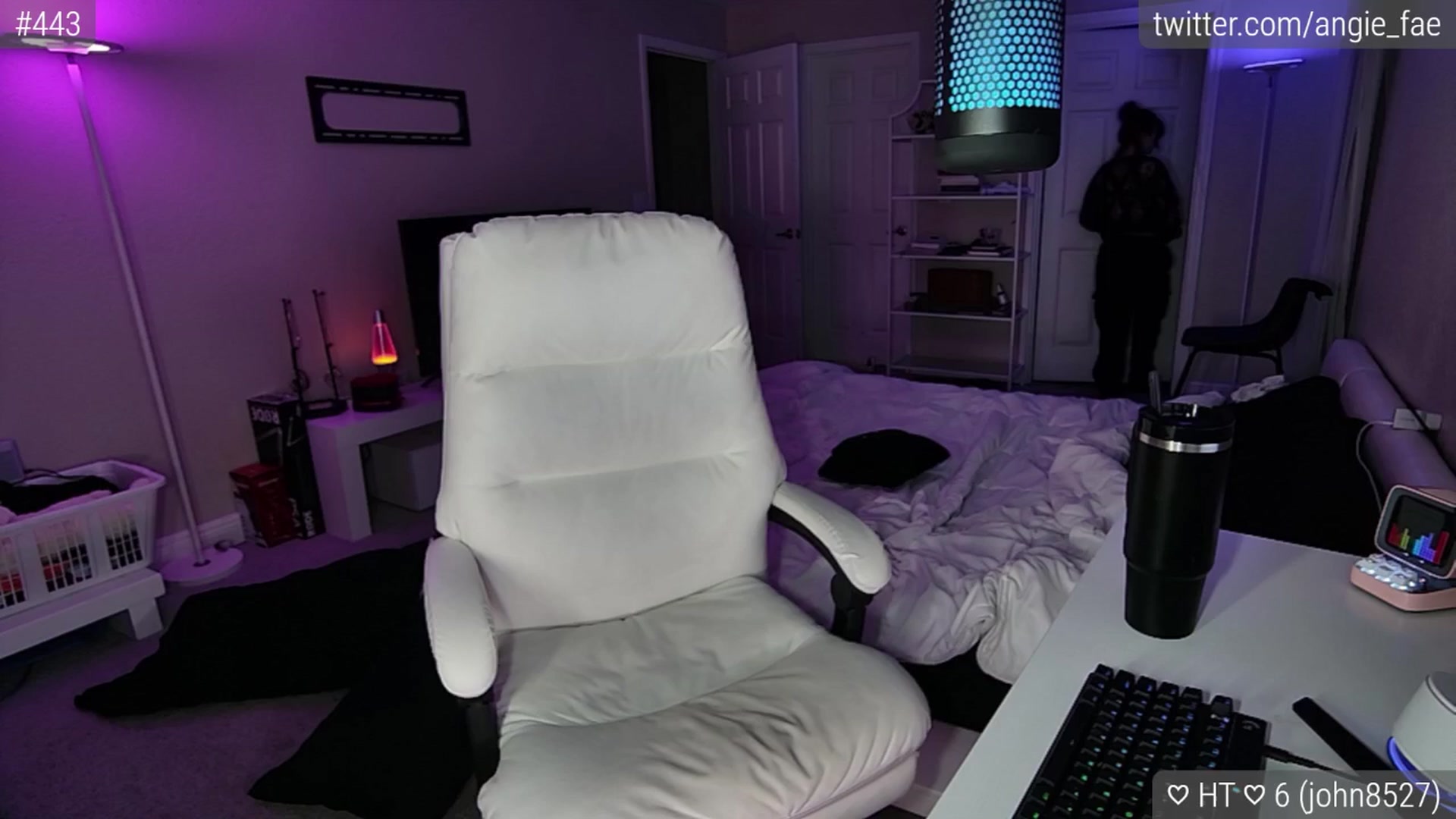 Gallery image thumbnail from AngieFae's myfreecams stream on, 02/01/2025, 01:59 image 1 of 20