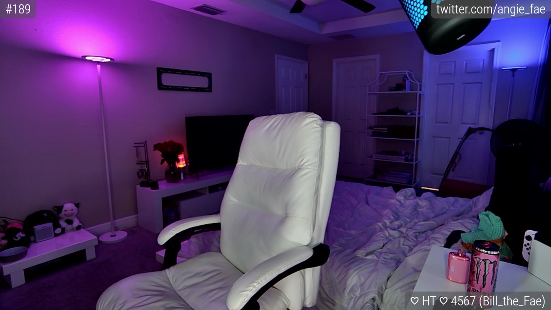 Gallery image thumbnail from AngieFae's myfreecams stream on, 03/27/2025, 07:52 image 10 of 20