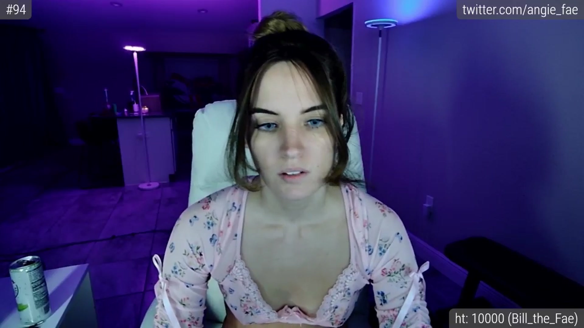 Gallery image thumbnail from AngieFae's myfreecams stream on, 05/17/2025, 04:07 image 19 of 20