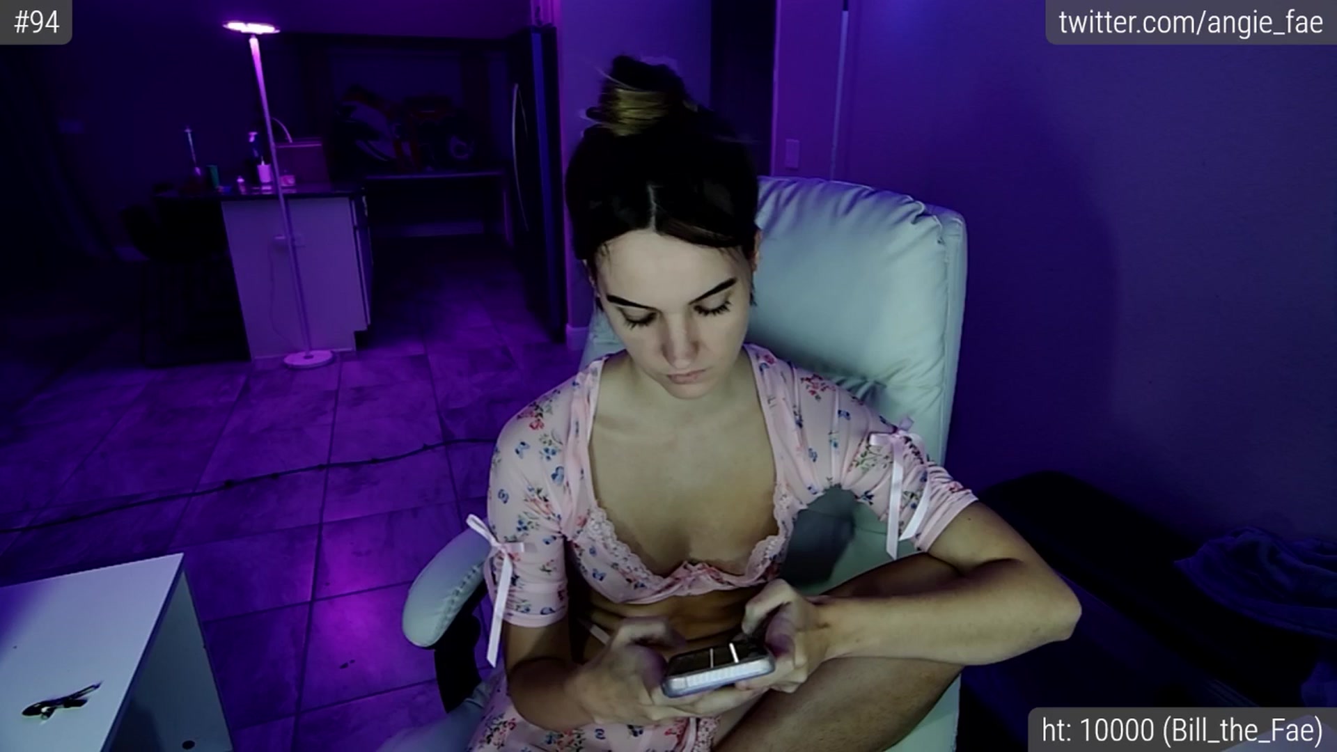 Gallery image thumbnail from AngieFae's myfreecams stream on, 05/17/2025, 04:49 image 8 of 20