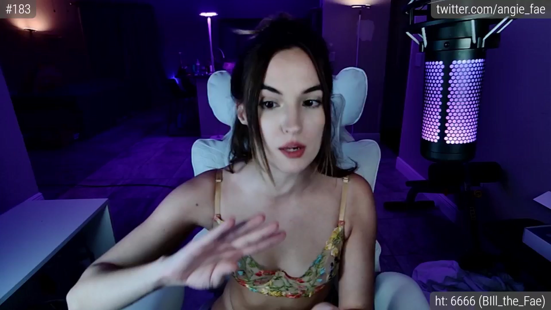 Gallery image thumbnail from AngieFae's myfreecams stream on, 06/21/2025, 06:09 image 6 of 20
