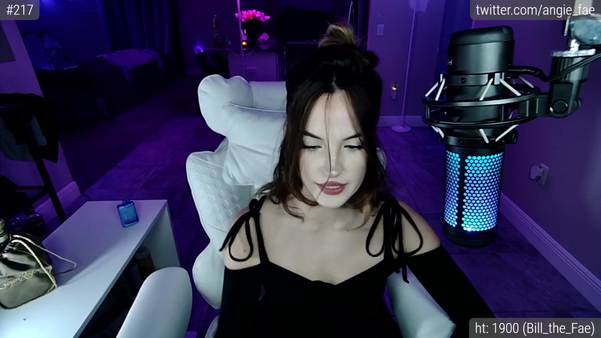 Gallery image thumbnail from AngieFae's myfreecams stream on, 07/01/2025, 03:30 image 20 of 20