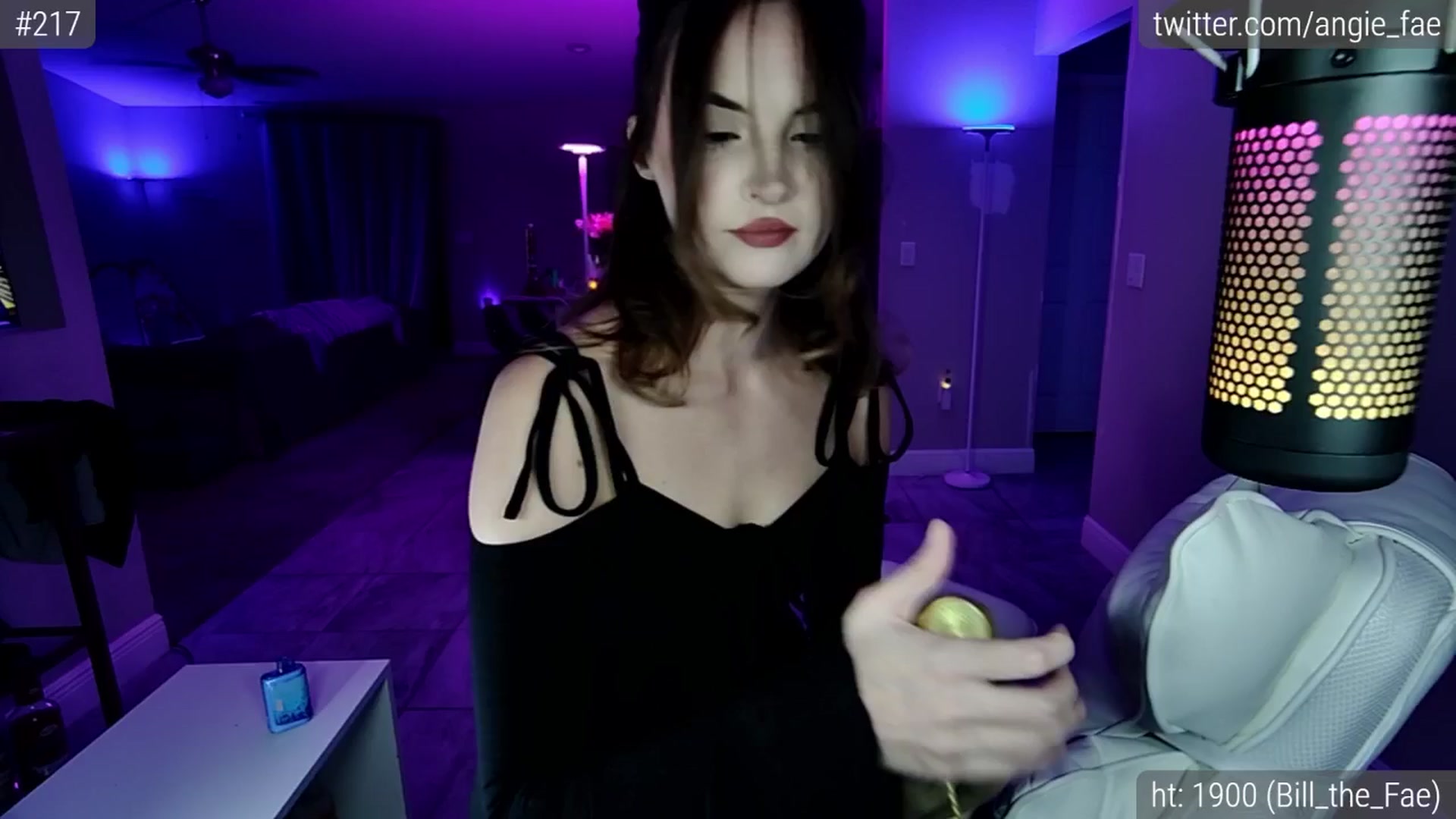 Gallery image thumbnail from AngieFae's myfreecams stream on, 07/01/2025, 03:30 image 11 of 20