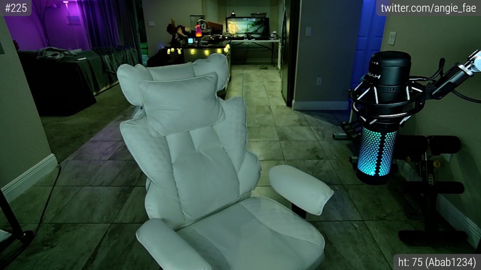 Gallery image thumbnail from AngieFae's myfreecams stream on, 10/14/2025, 03:27 image 4 of 20
