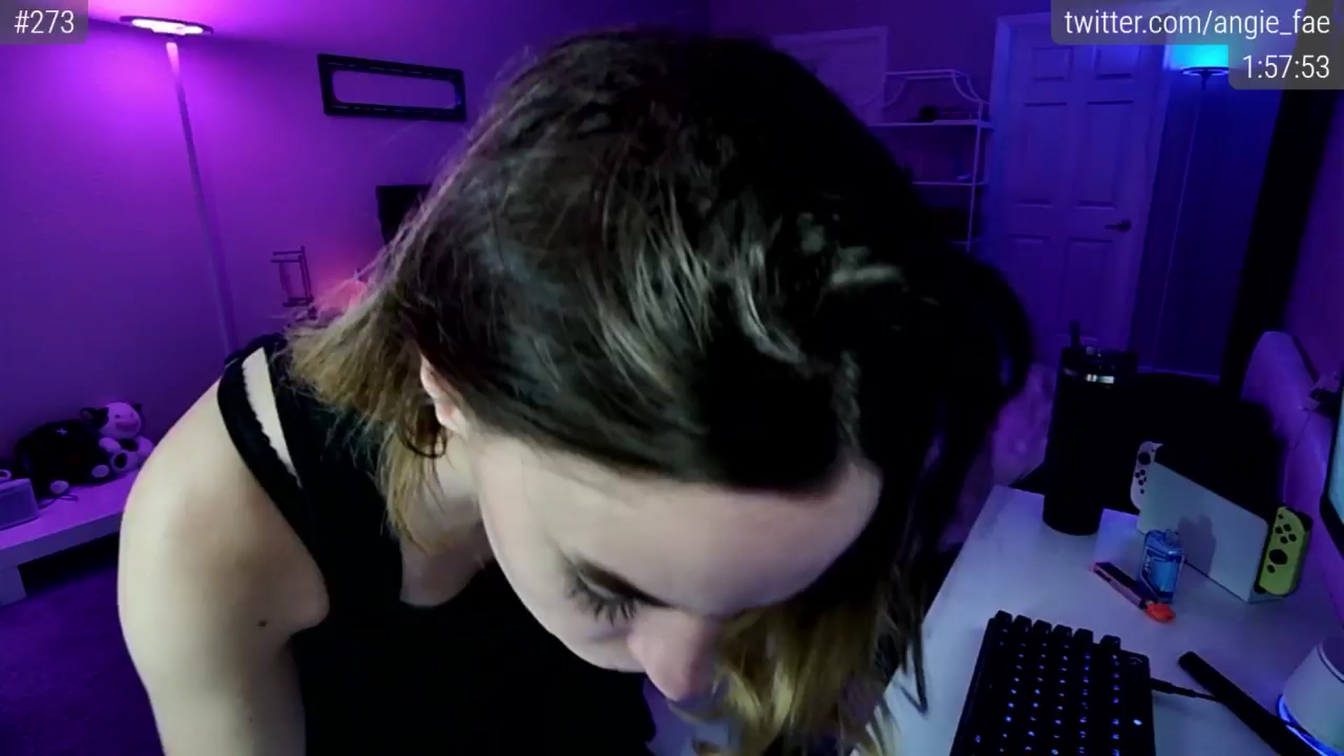 Gallery image thumbnail from AngieFaeBDay's myfreecams stream on, 04/12/2025, 04:17 image 11 of 20