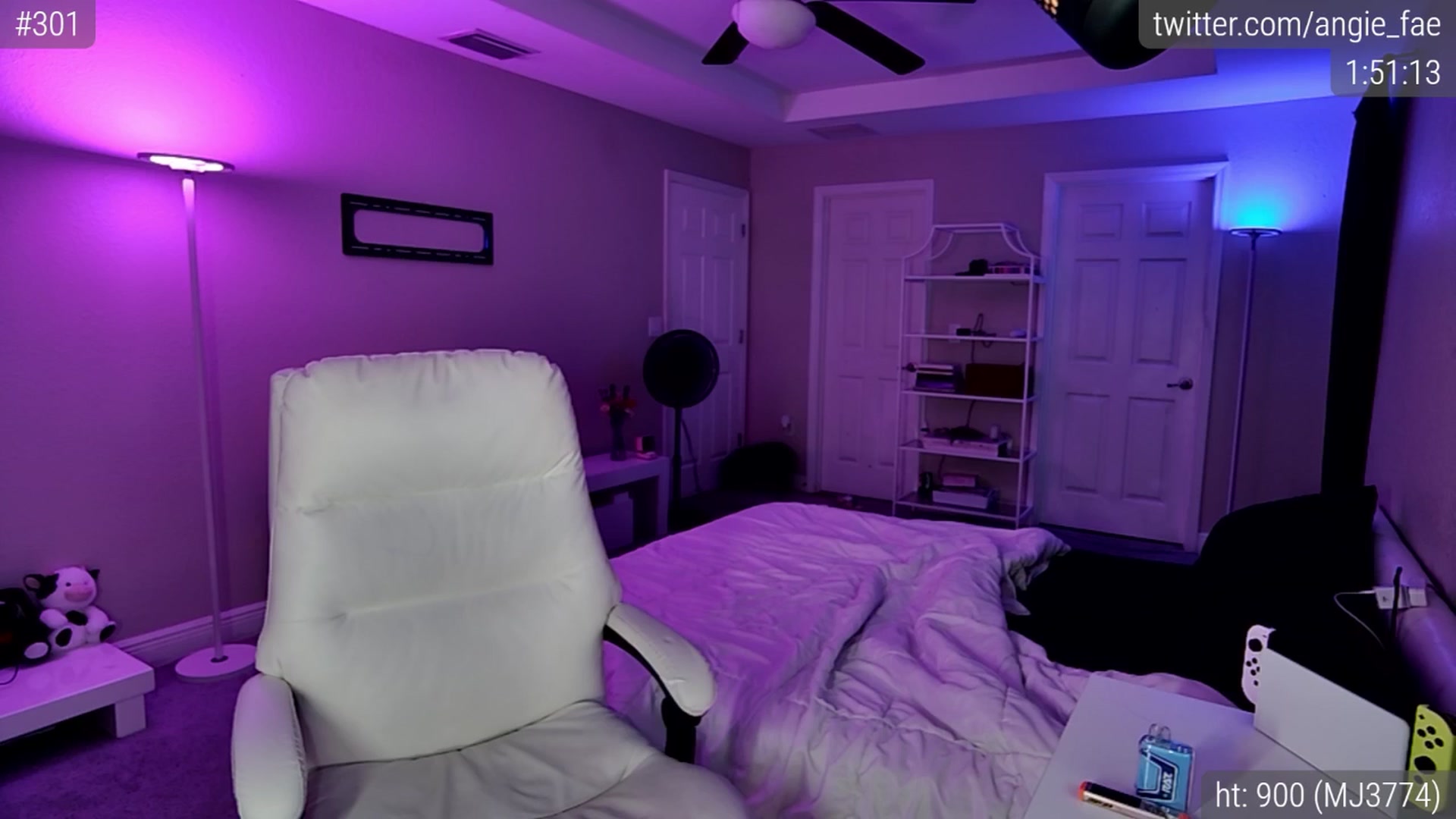 Gallery image thumbnail from AngieFaeBDay's myfreecams stream on, 04/13/2025, 07:07 image 3 of 20