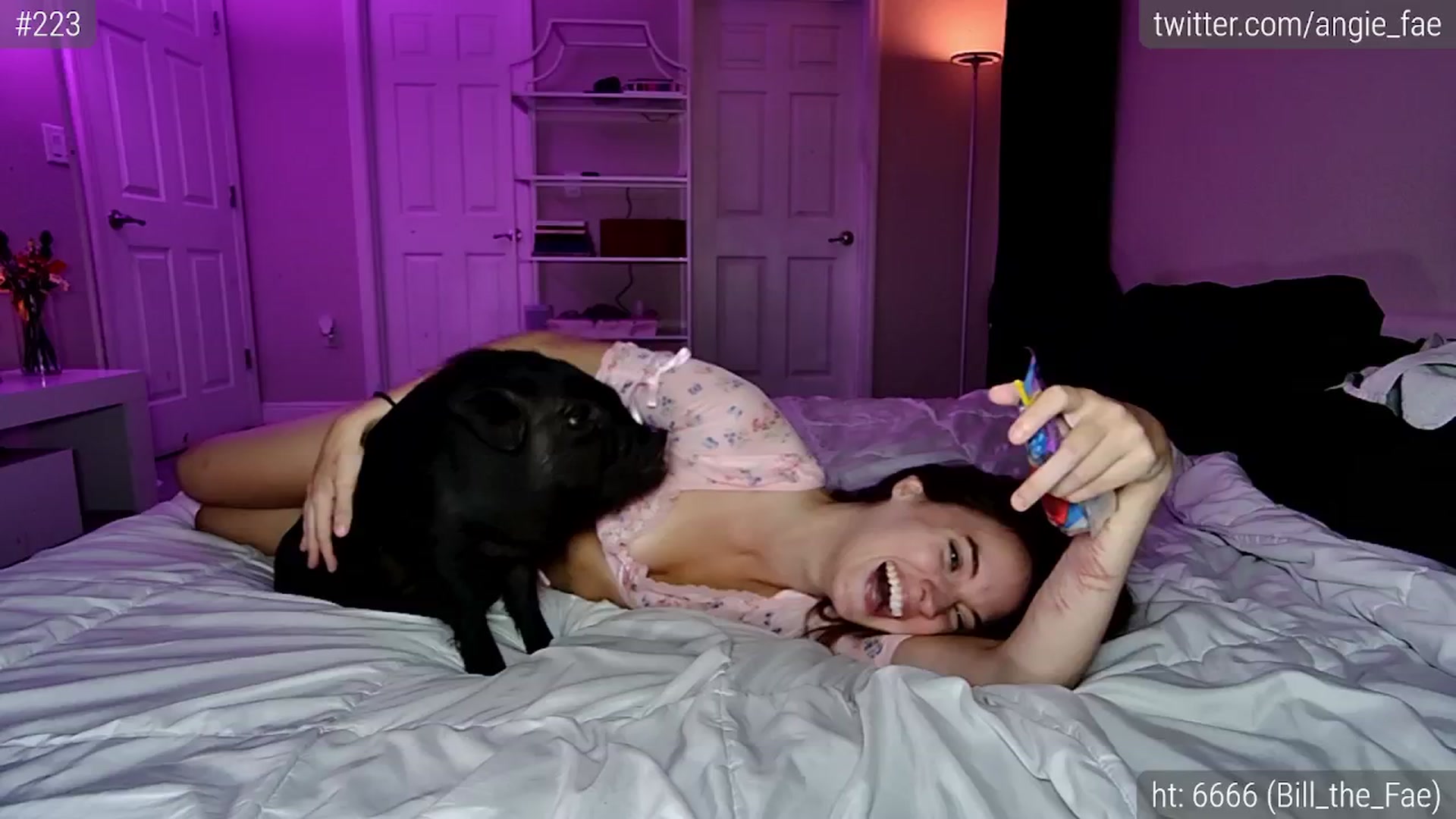 Gallery image thumbnail from AngieFaeBDay's myfreecams stream on, 04/15/2025, 08:45 image 9 of 20