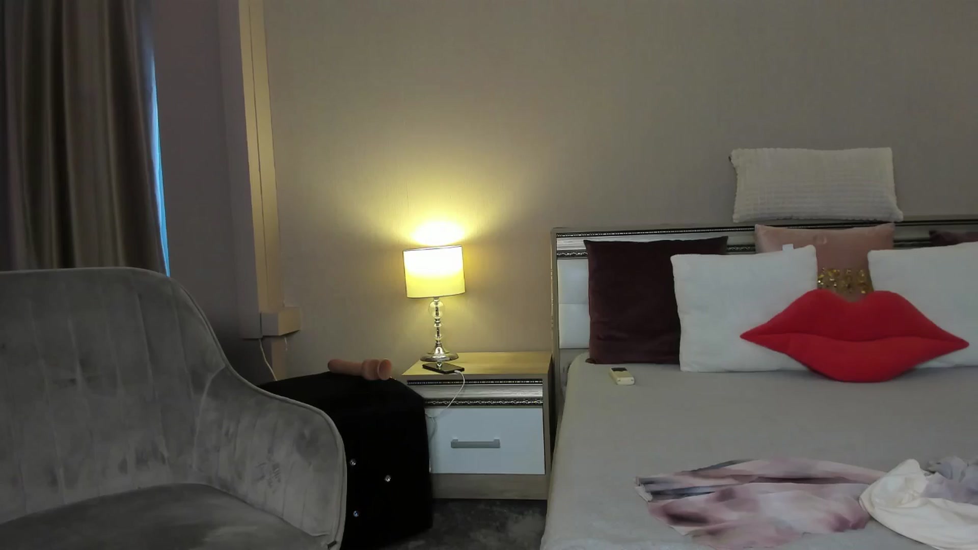 Gallery image thumbnail from Angieerosee's myfreecams stream on, 05/21/2024, 14:34 image 6 of 20