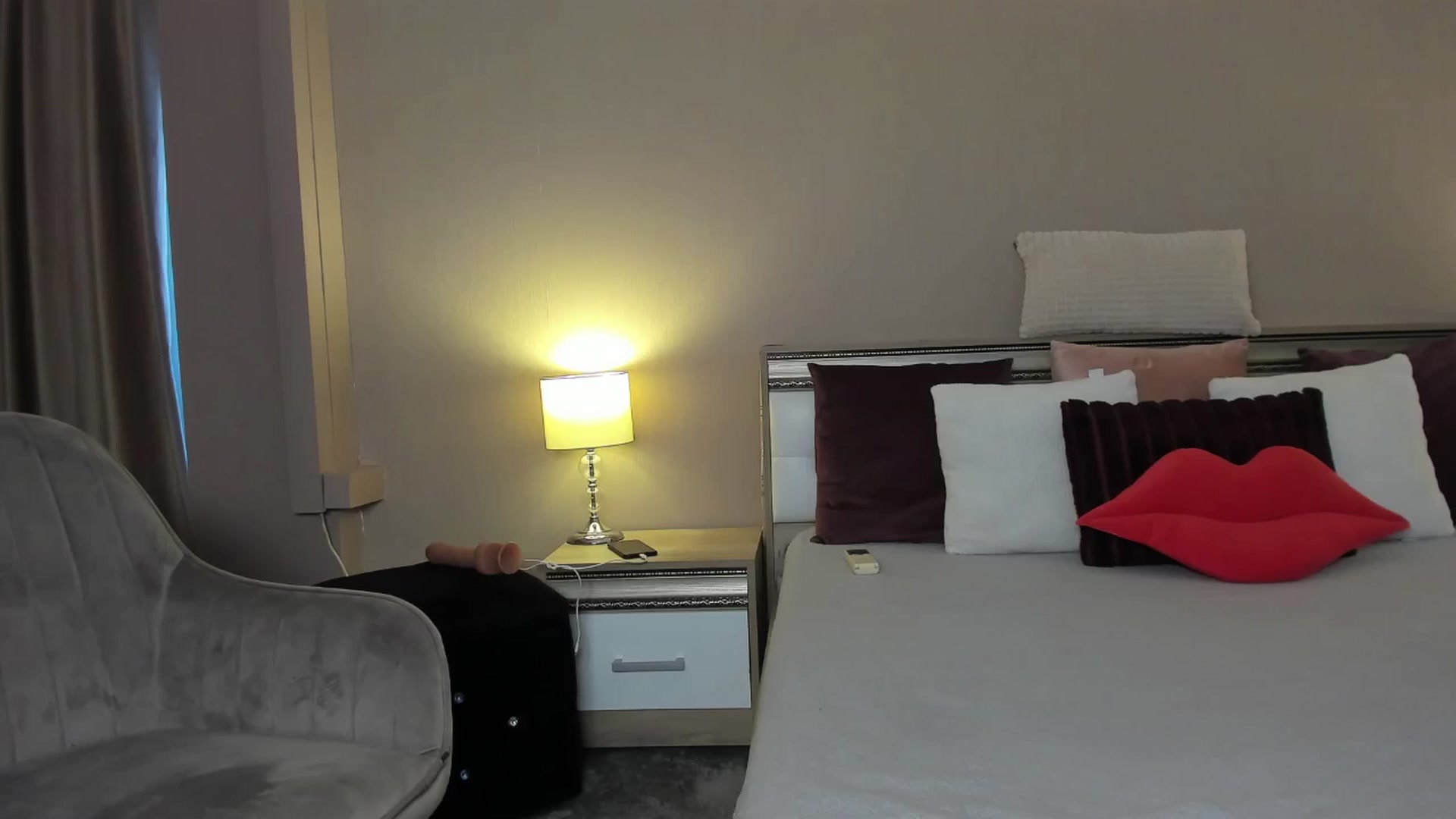 Gallery image thumbnail from Angieerosee's myfreecams stream on, 05/21/2024, 14:34 image 1 of 20