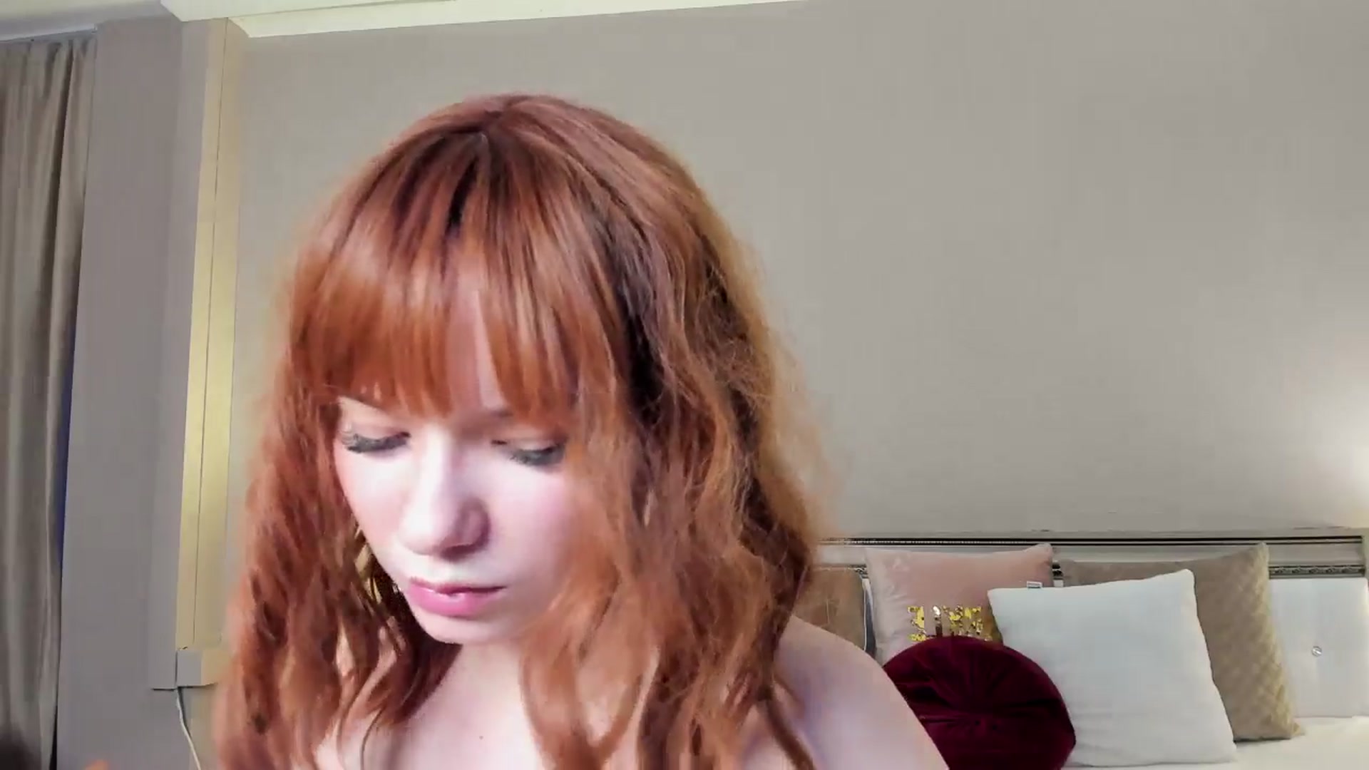 Gallery image thumbnail from Angieerosee's myfreecams stream on, 06/06/2024, 19:55 image 9 of 20