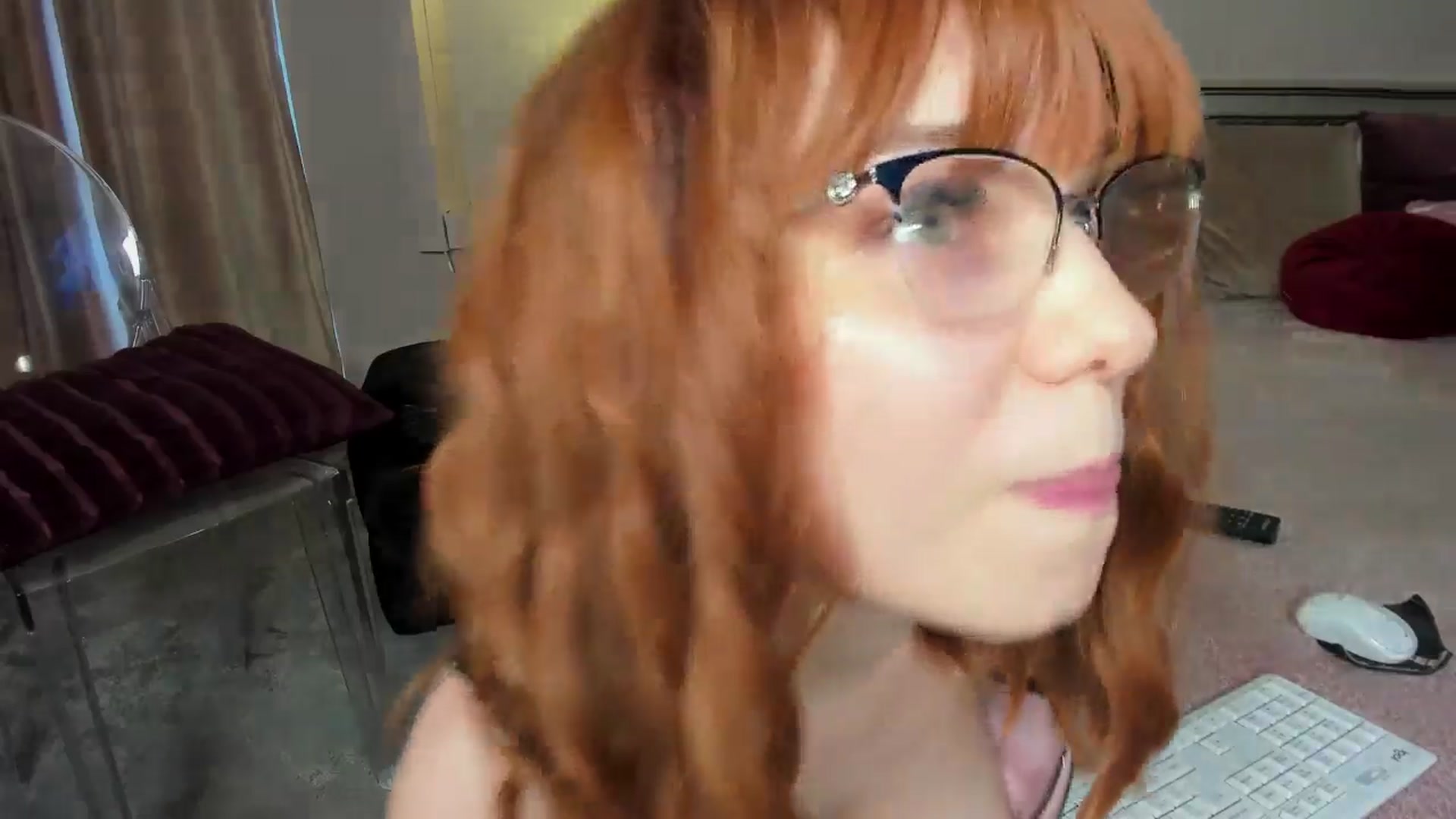Gallery image thumbnail from Angieerosee's myfreecams stream on, 06/20/2024, 14:55 image 12 of 20