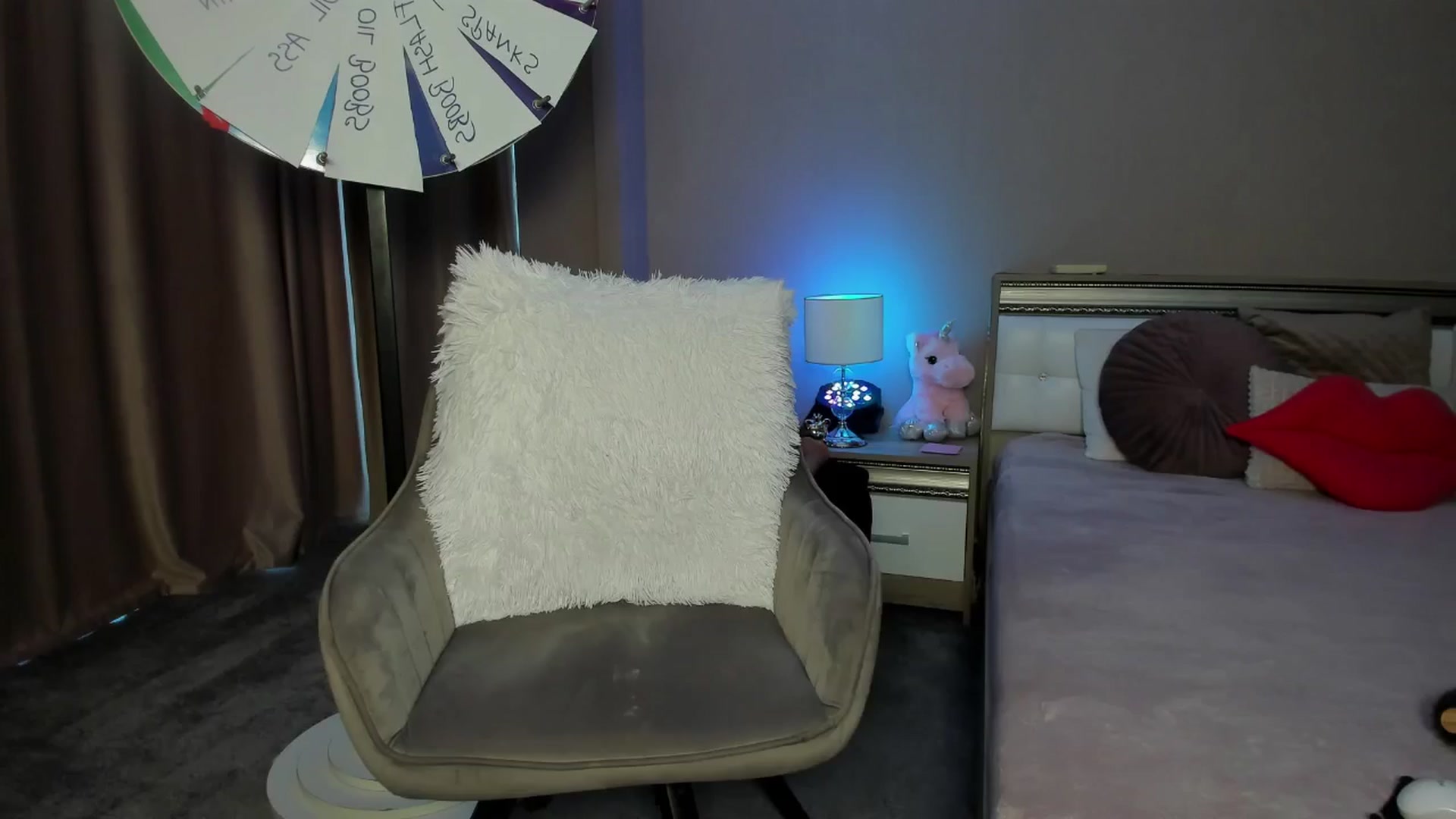 Gallery image thumbnail from Angieerosee's myfreecams stream on, 07/05/2024, 11:42 image 20 of 20