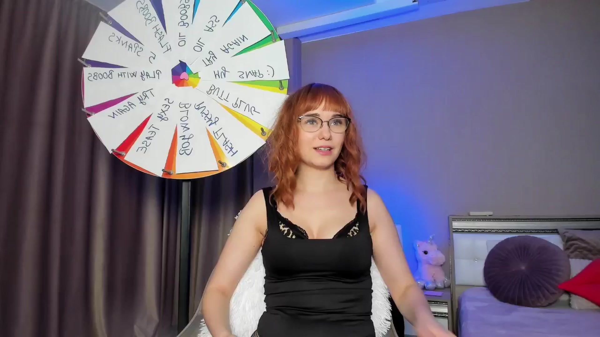 Gallery image thumbnail from Angieerosee's myfreecams stream on, 07/05/2024, 18:40 image 14 of 20