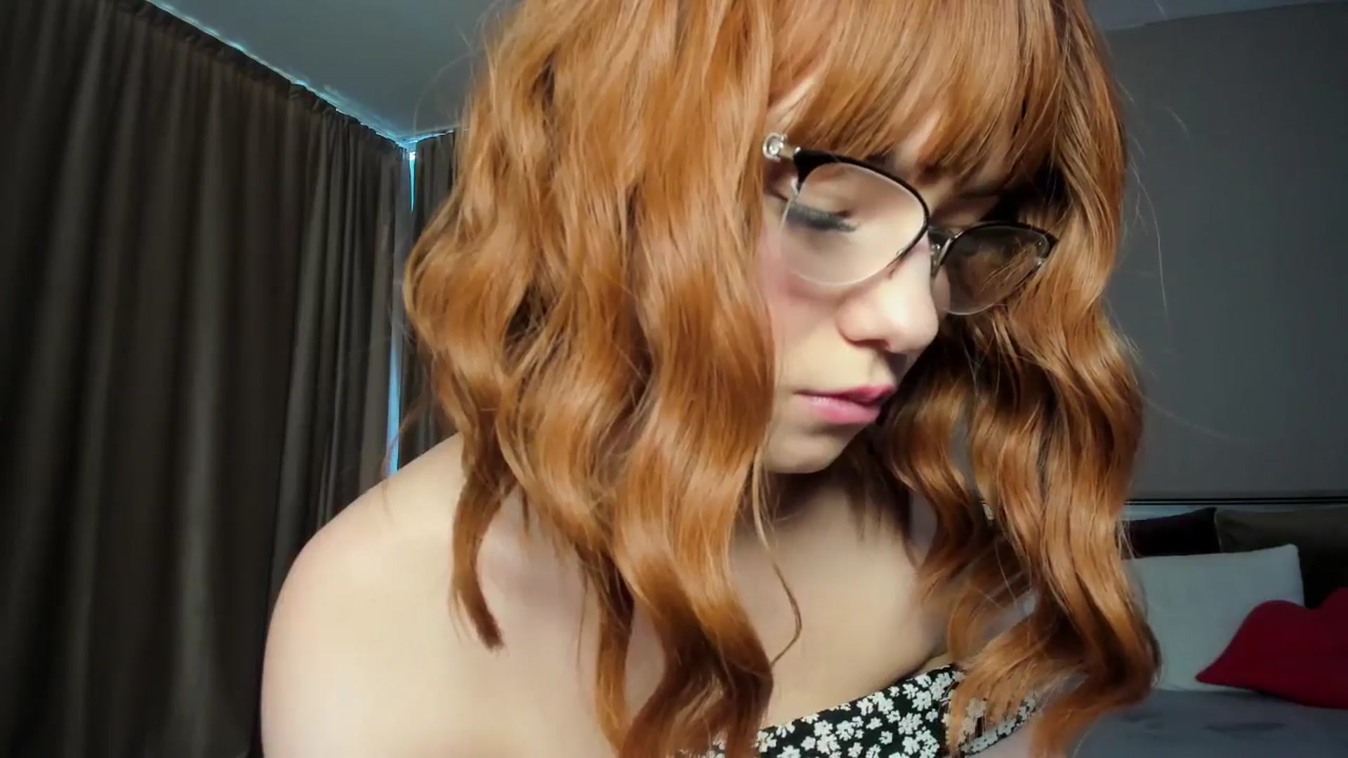 Gallery image thumbnail from Angieerosee's myfreecams stream on, 07/15/2024, 14:35 image 3 of 20