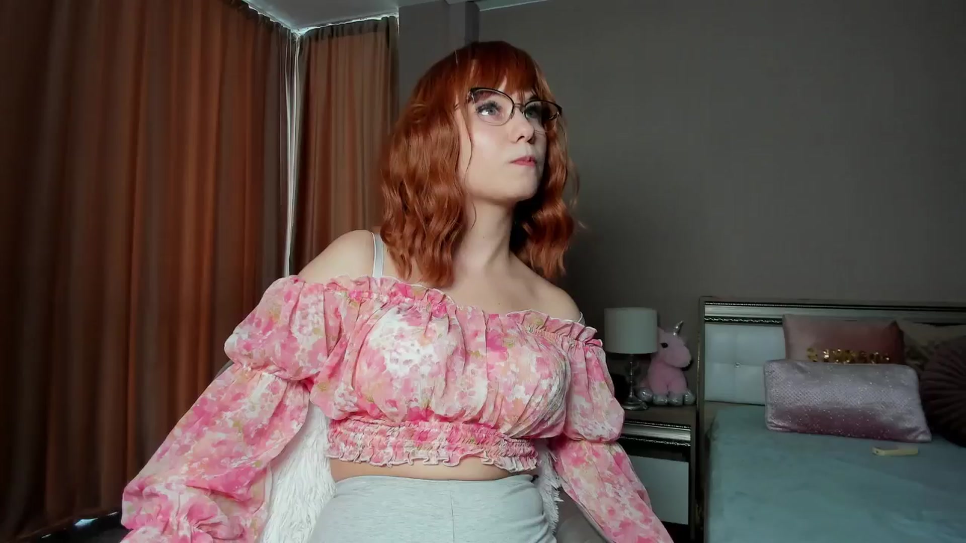 Gallery image thumbnail from Angieerosee's myfreecams stream on, 08/29/2024, 14:55 image 9 of 20
