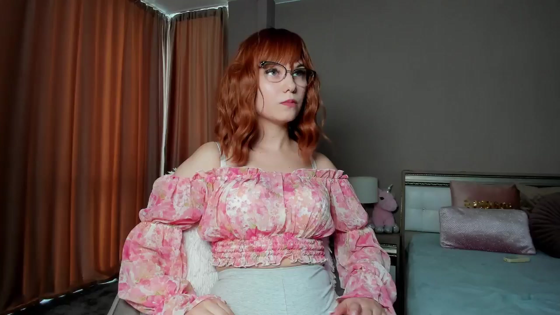 Gallery image thumbnail from Angieerosee's myfreecams stream on, 08/29/2024, 14:55 image 3 of 20