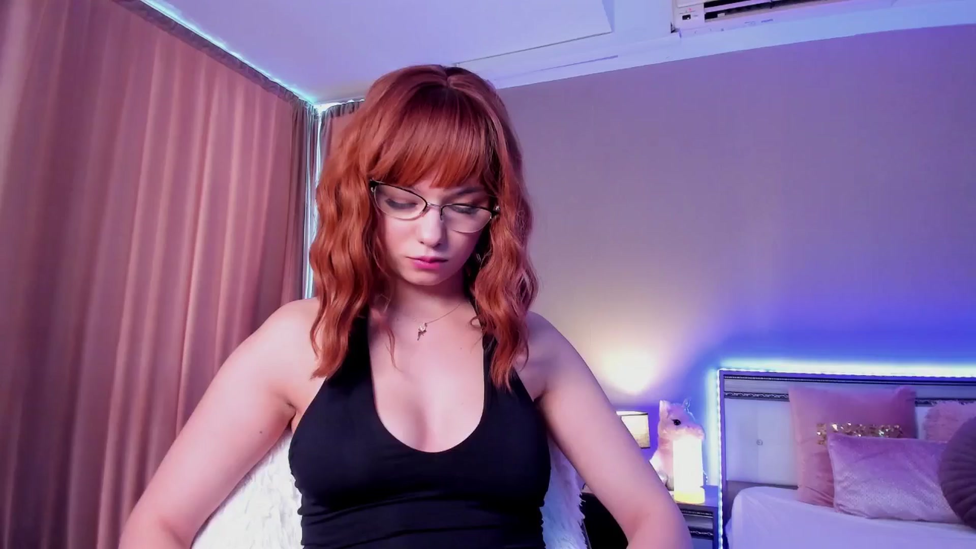 Gallery image thumbnail from Angieerosee's myfreecams stream on, 09/04/2024, 11:54 image 6 of 20