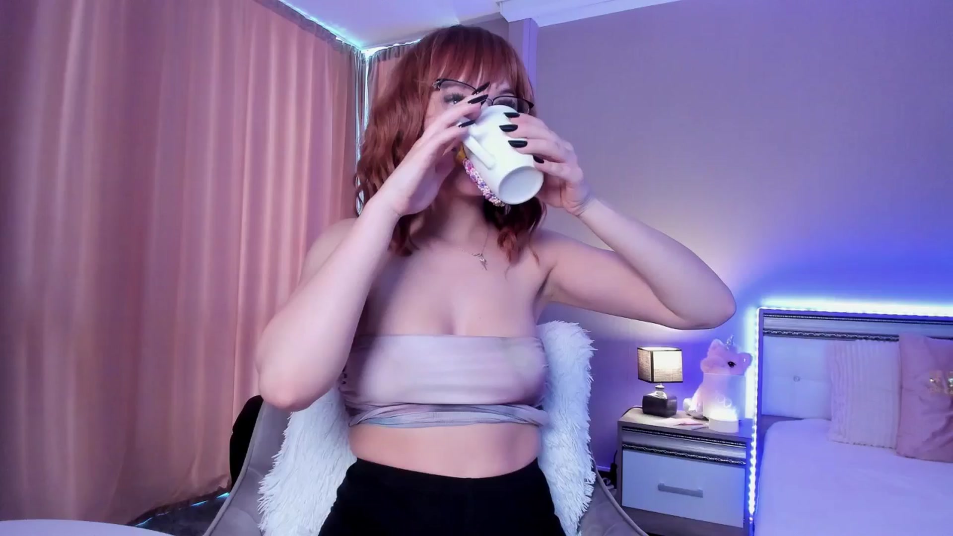 Gallery image thumbnail from Angieerosee's myfreecams stream on, 09/12/2024, 11:28 image 9 of 20