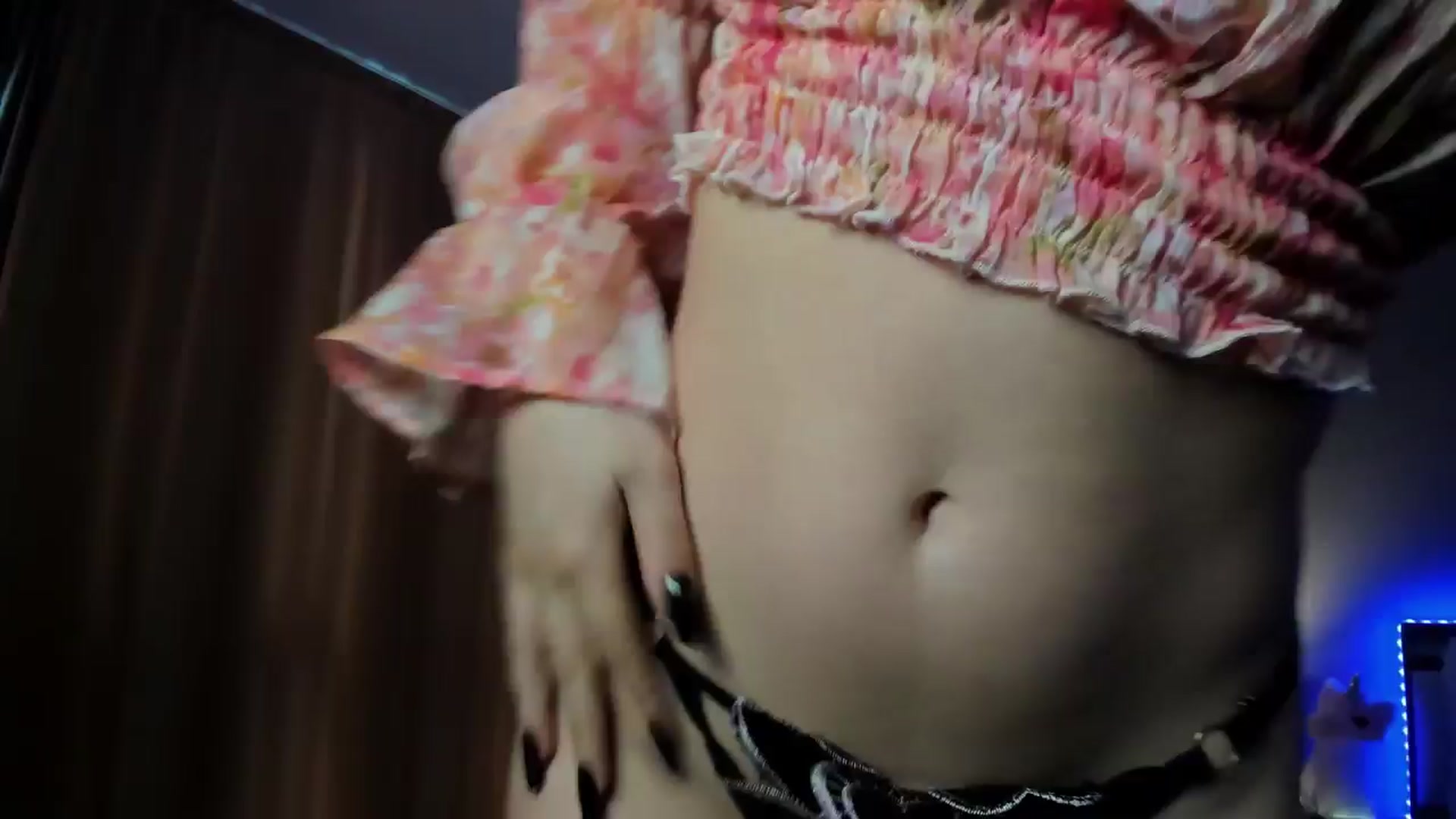Gallery image thumbnail from Angieerosee's myfreecams stream on, 09/13/2024, 15:26 image 1 of 20