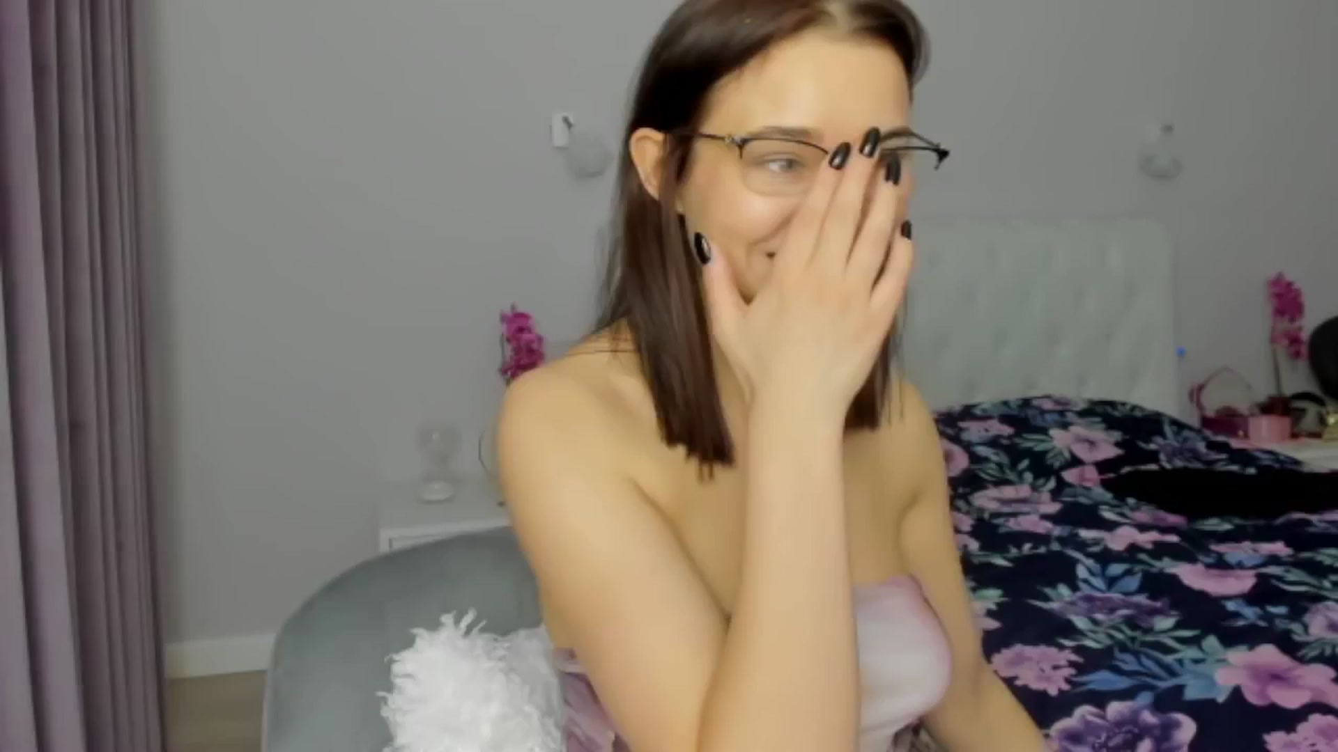 Gallery image thumbnail from Angieerosee's myfreecams stream on, 11/14/2024, 18:33 image 6 of 20