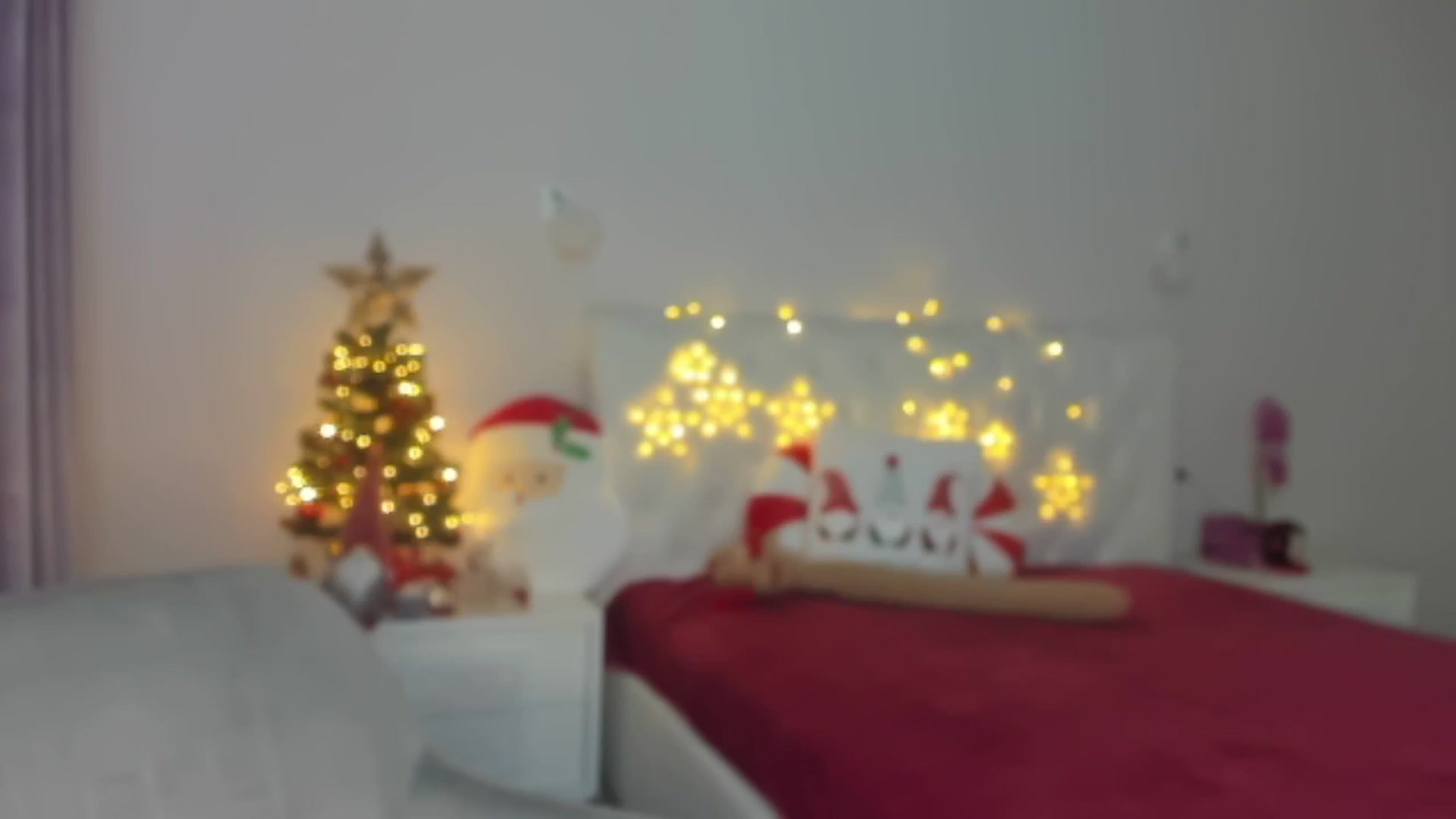 Gallery image thumbnail from Angieerosee's myfreecams stream on, 01/10/2025, 19:12 image 9 of 20