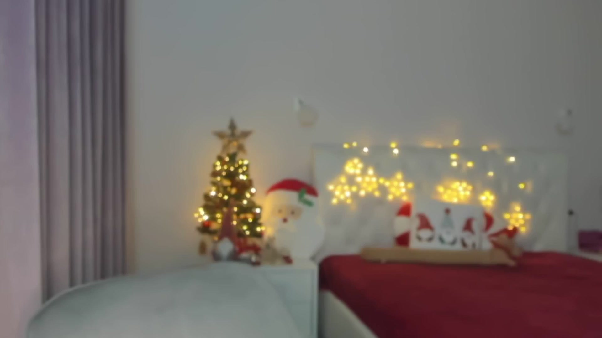 Gallery image thumbnail from Angieerosee's myfreecams stream on, 01/11/2025, 23:23 image 12 of 20