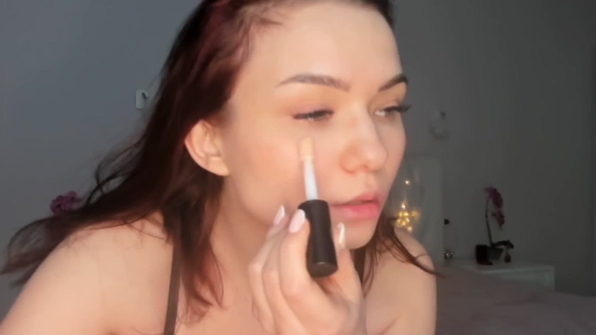 Gallery image thumbnail from Angieerosee's myfreecams stream on, 01/31/2025, 22:14 image 1 of 20