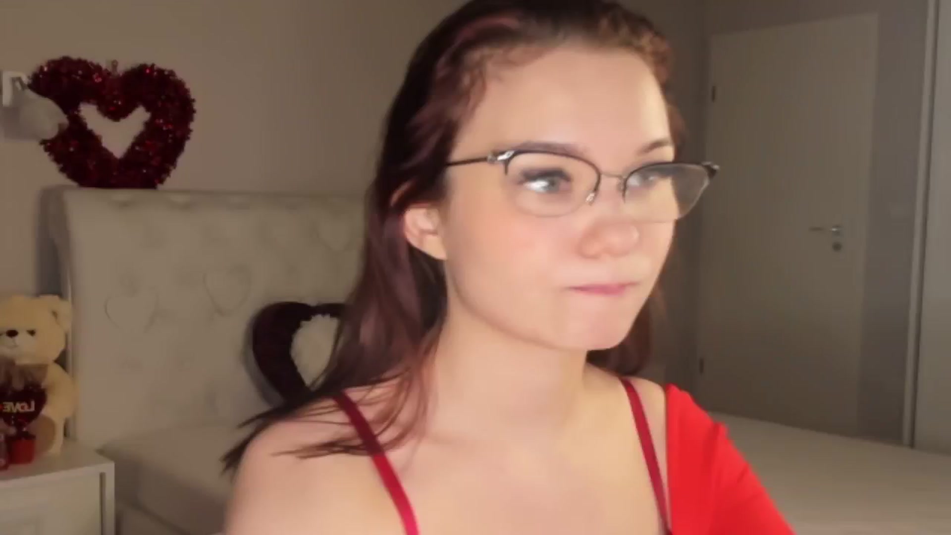 Gallery image thumbnail from Angieerosee's myfreecams stream on, 02/15/2025, 23:16 image 13 of 20