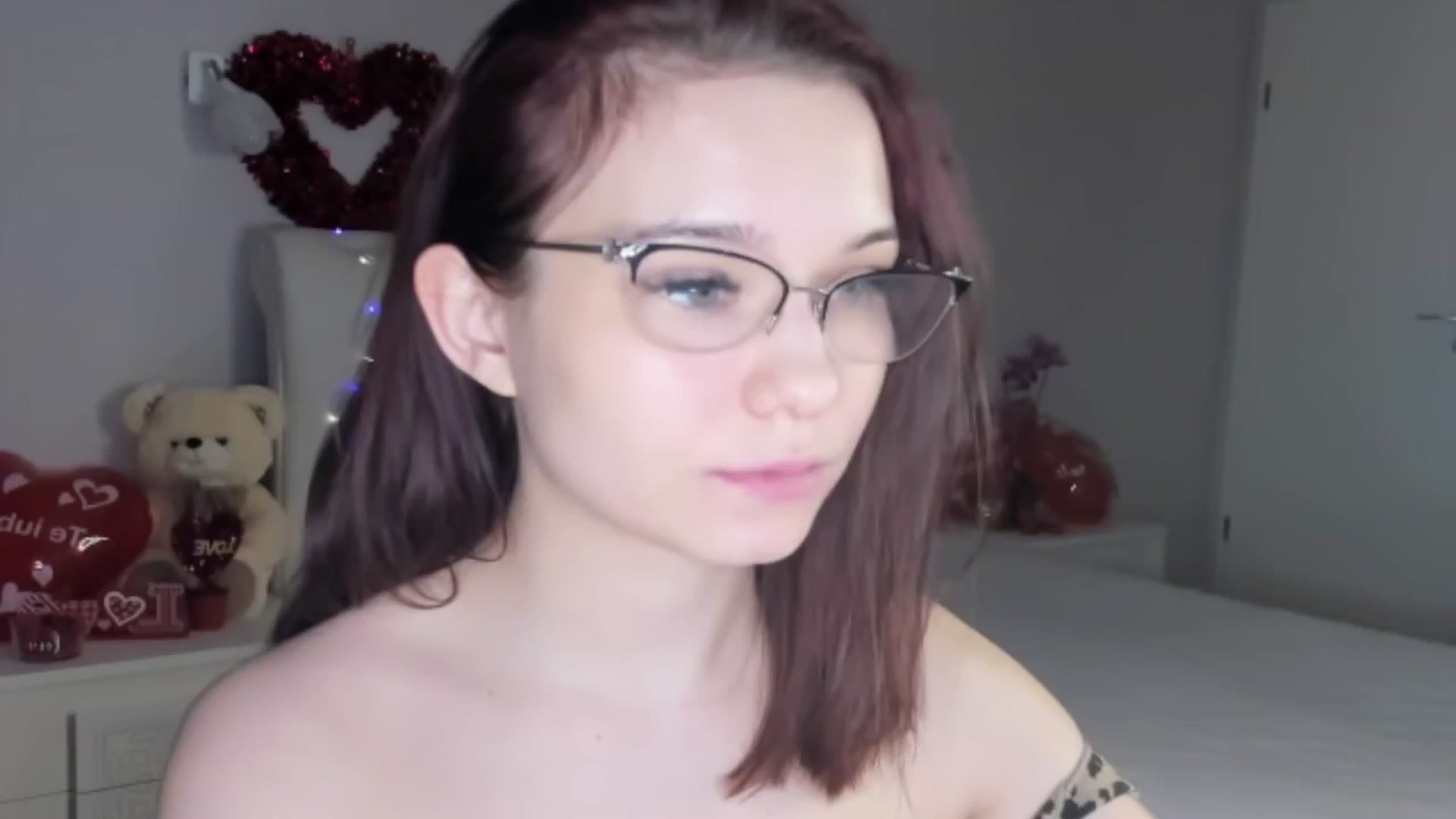 Gallery image thumbnail from Angieerosee's myfreecams stream on, 02/16/2025, 23:35 image 19 of 20