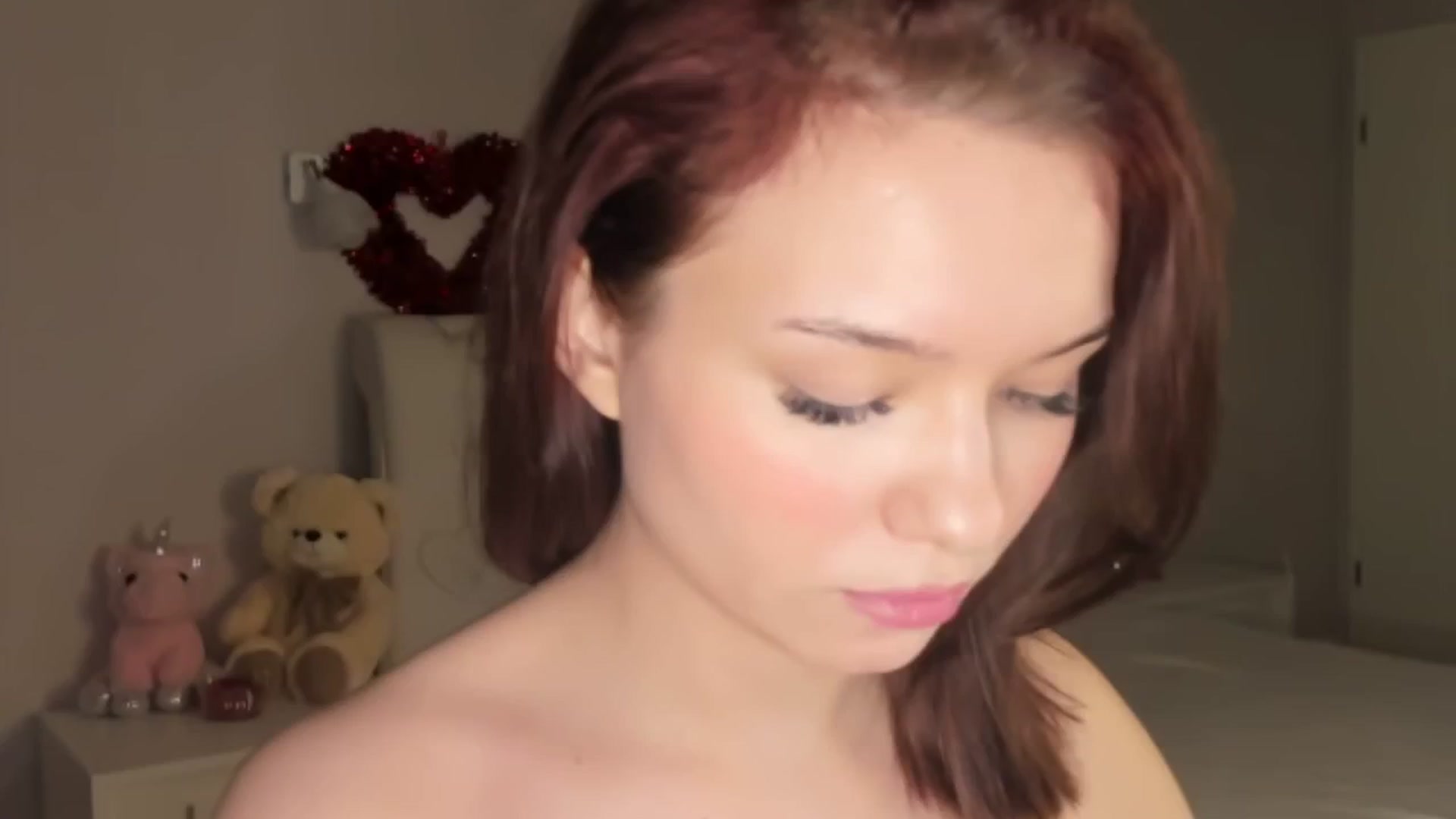 Gallery image thumbnail from Angieerosee's myfreecams stream on, 02/22/2025, 03:43 image 18 of 20