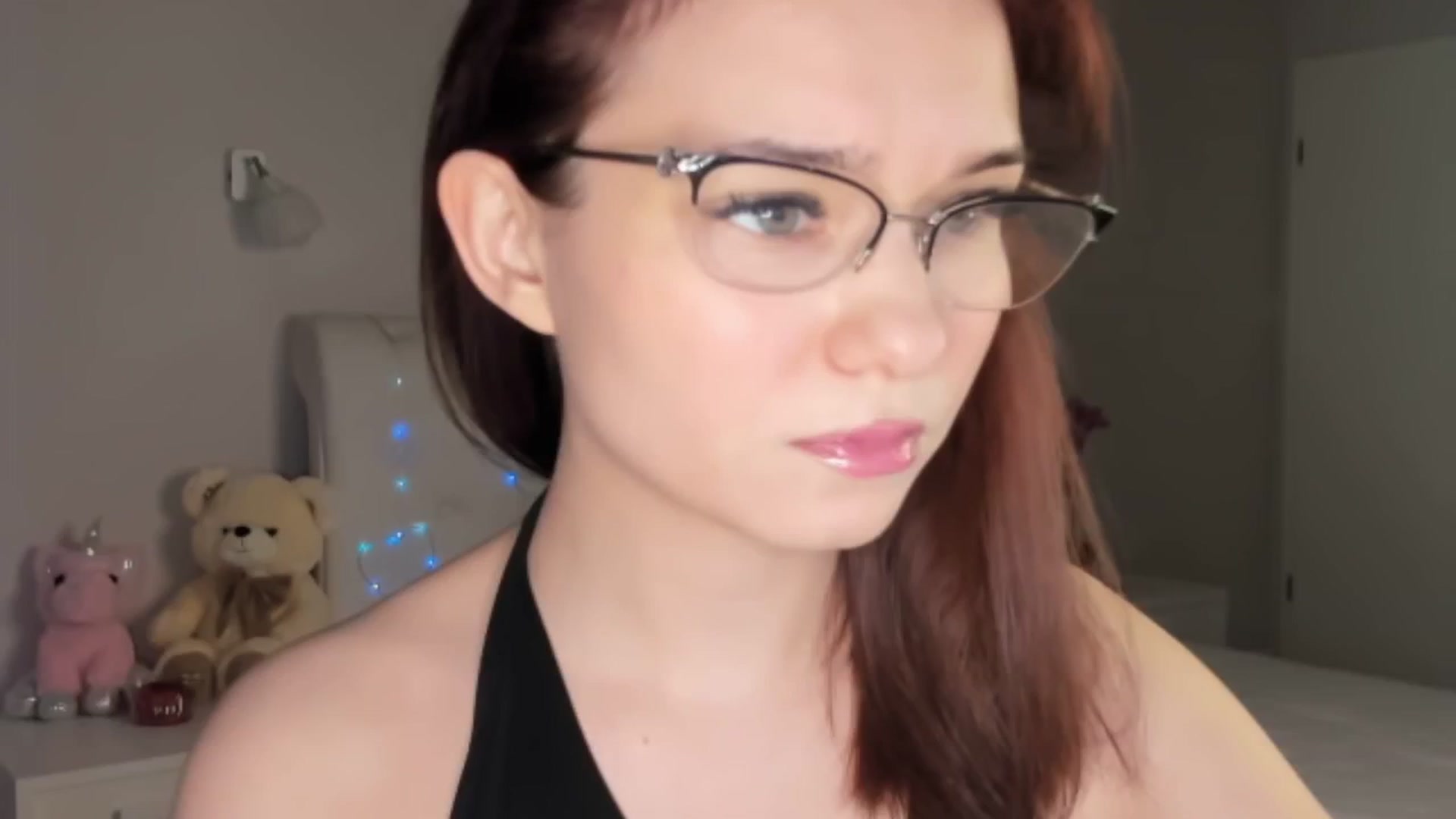 Gallery image thumbnail from Angieerosee's myfreecams stream on, 02/26/2025, 17:28 image 5 of 20