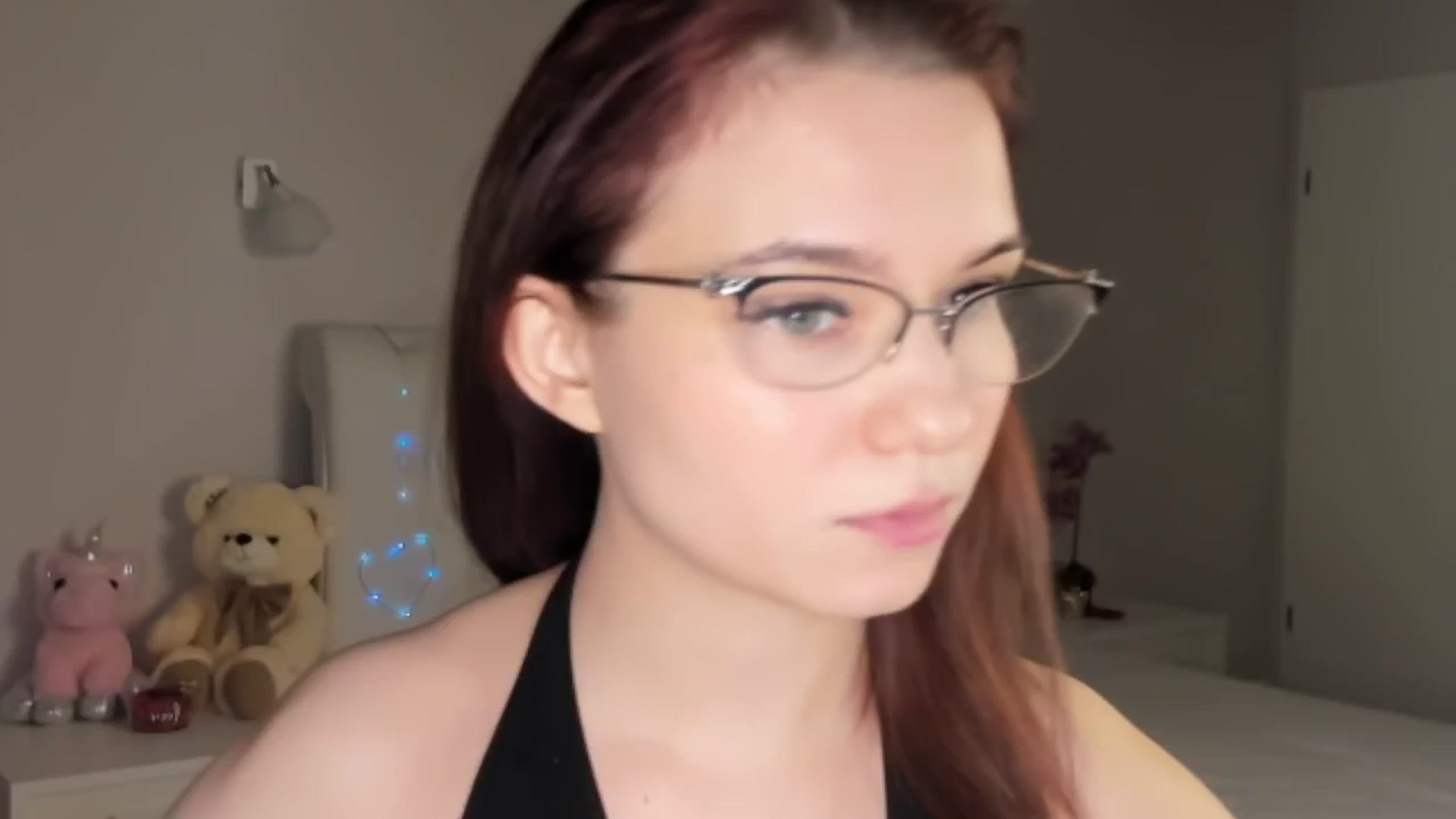 Gallery image thumbnail from Angieerosee's myfreecams stream on, 02/26/2025, 17:28 image 10 of 20