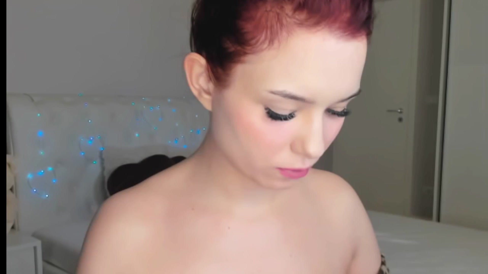 Gallery image thumbnail from Angieerosee's myfreecams stream on, 02/28/2025, 23:10 image 10 of 20