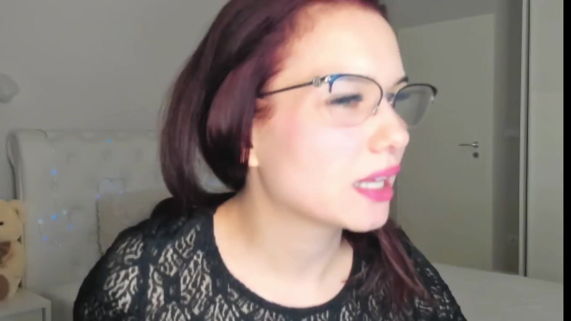 Gallery image thumbnail from Angieerosee's myfreecams stream on, 03/01/2025, 17:55 image 16 of 20