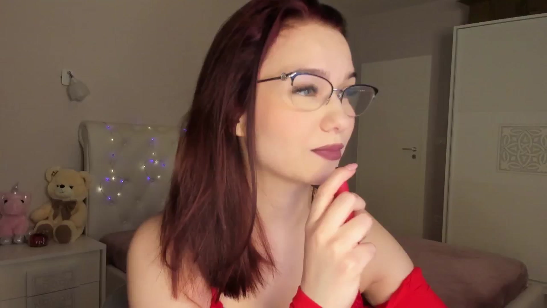 Gallery image thumbnail from Angieerosee's myfreecams stream on, 03/11/2025, 22:23 image 13 of 20