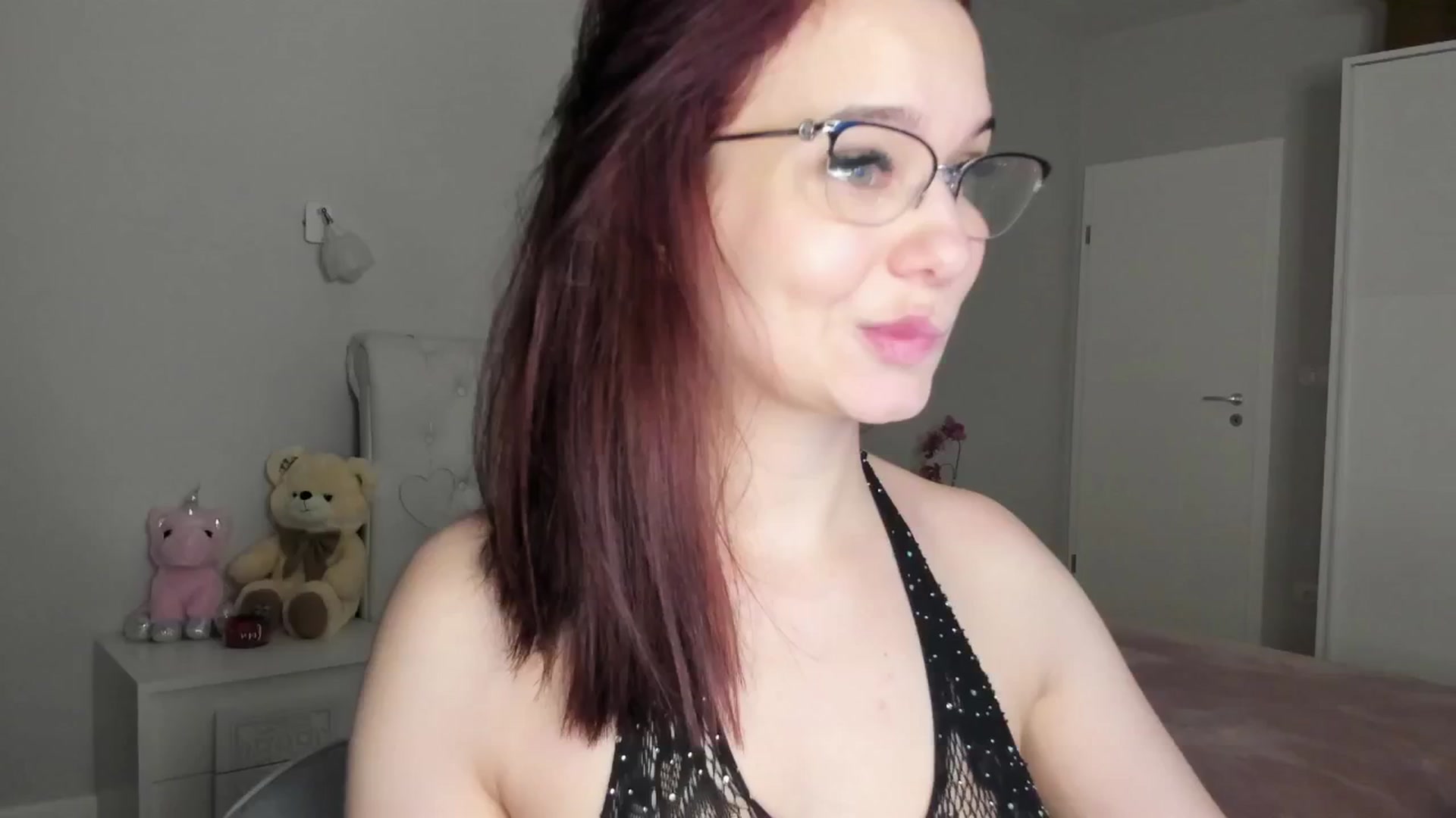Gallery image thumbnail from Angieerosee's myfreecams stream on, 03/15/2025, 24:09 image 6 of 20