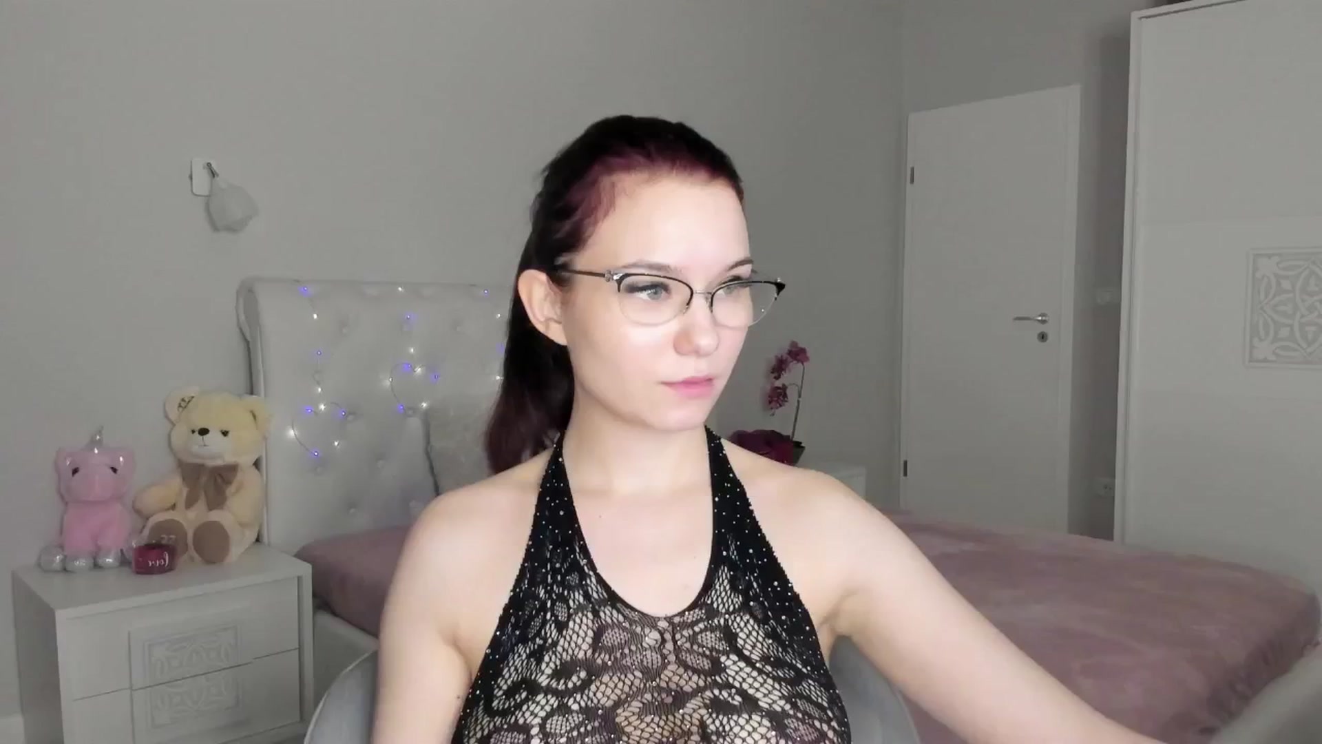 Gallery image thumbnail from Angieerosee's myfreecams stream on, 03/15/2025, 24:09 image 20 of 20