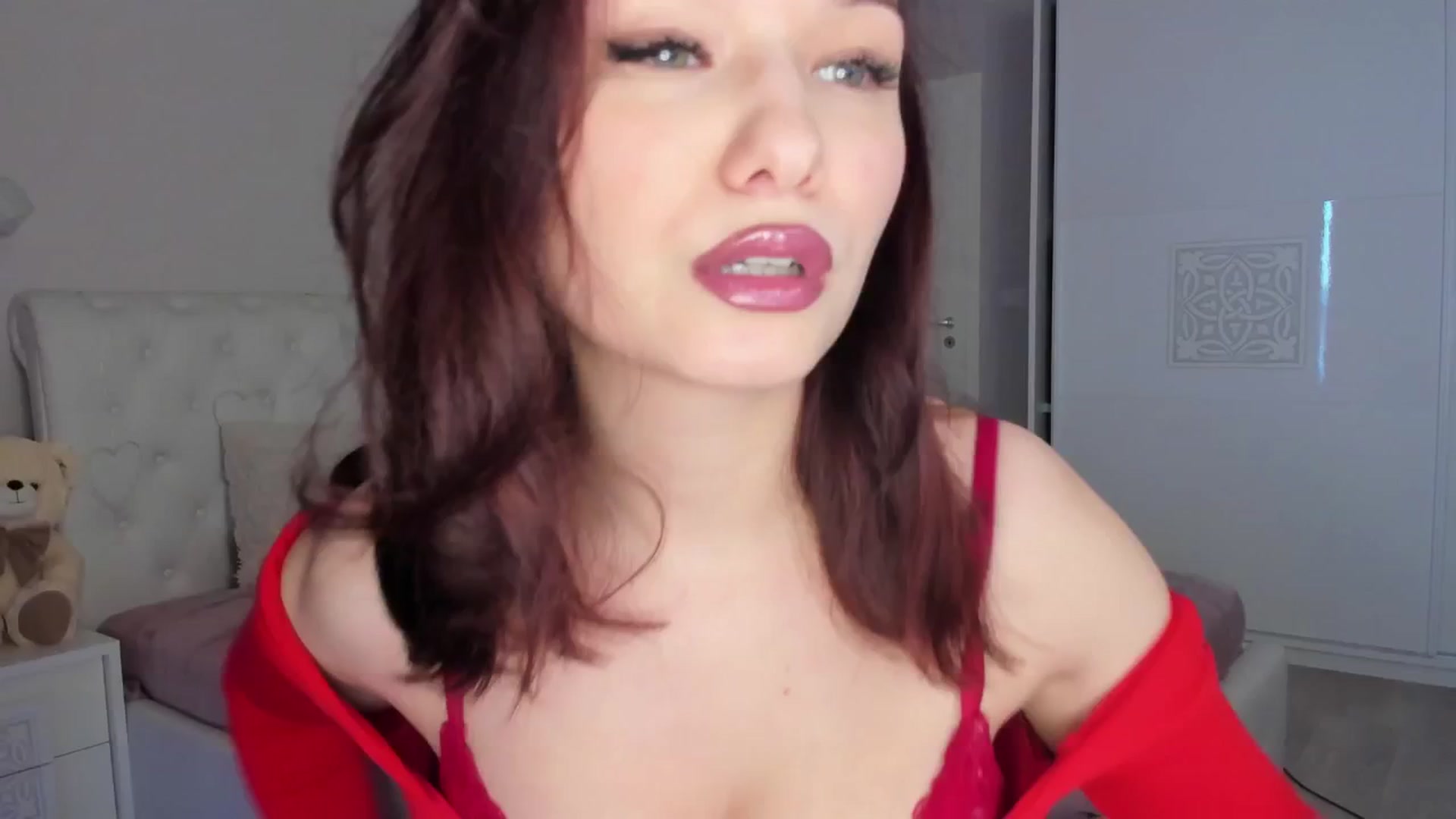 Gallery image thumbnail from Angieerosee's myfreecams stream on, 03/19/2025, 15:39 image 7 of 20