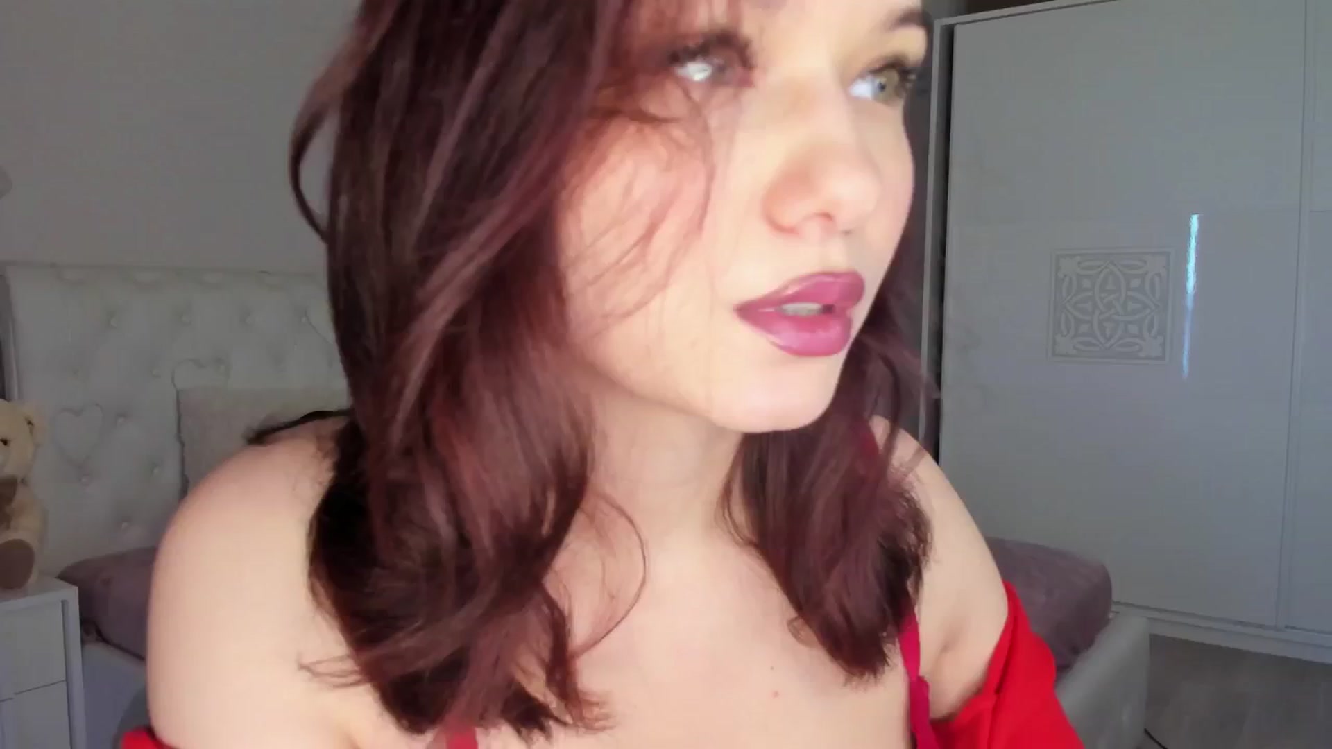 Gallery image thumbnail from Angieerosee's myfreecams stream on, 03/19/2025, 15:39 image 12 of 20