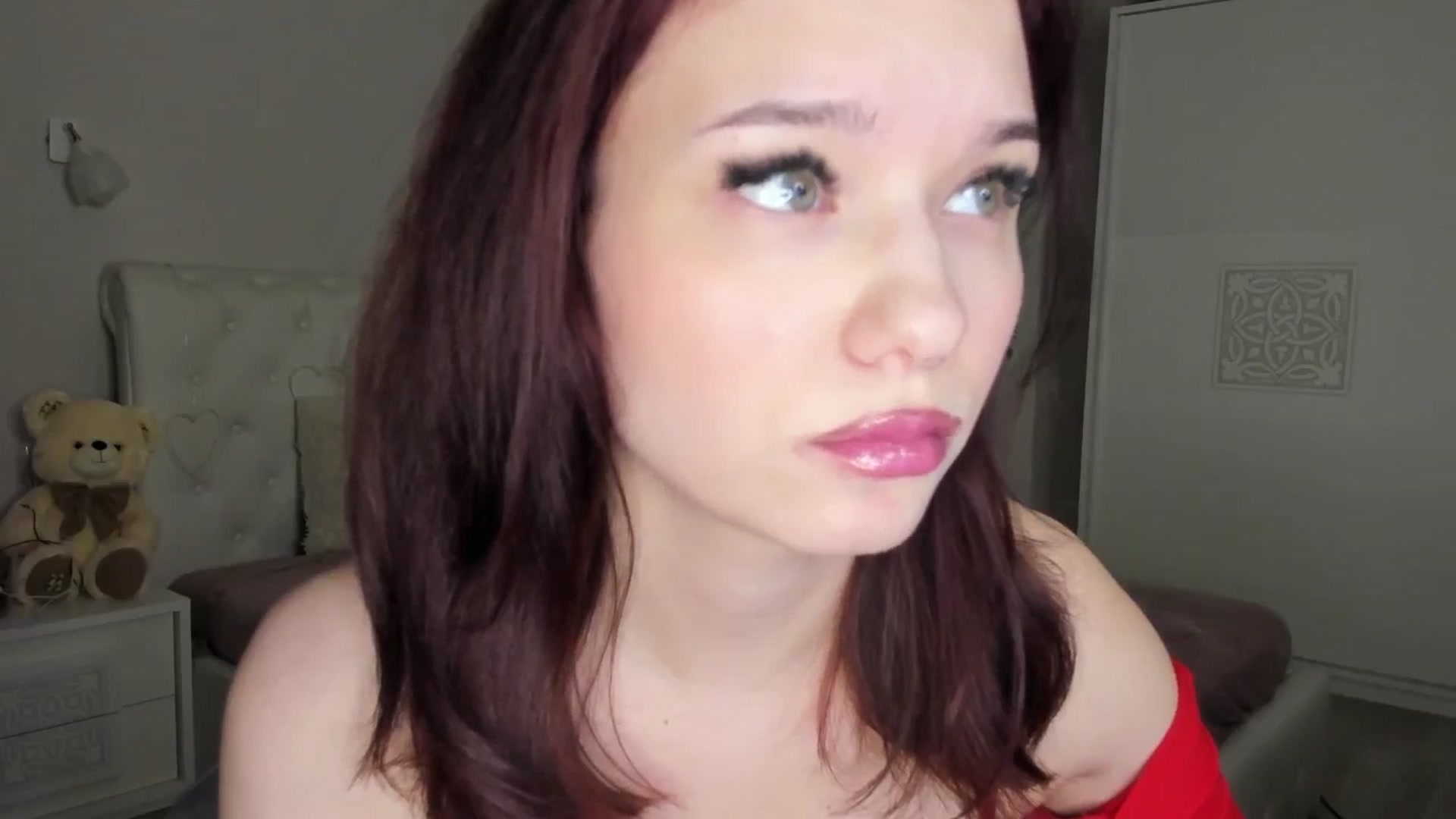 Gallery image thumbnail from Angieerosee's myfreecams stream on, 03/19/2025, 23:20 image 8 of 20
