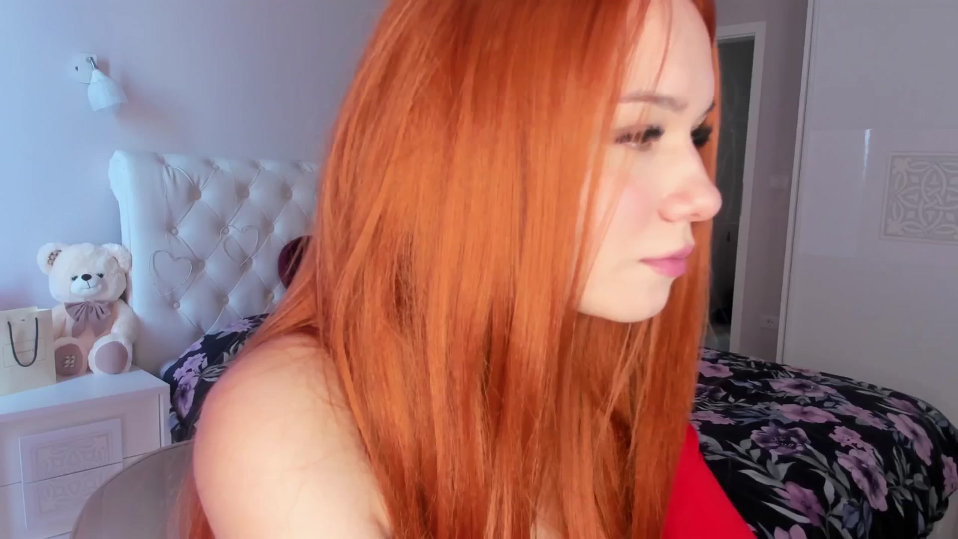 Gallery image thumbnail from Angieerosee's myfreecams stream on, 04/25/2025, 16:09 image 1 of 20