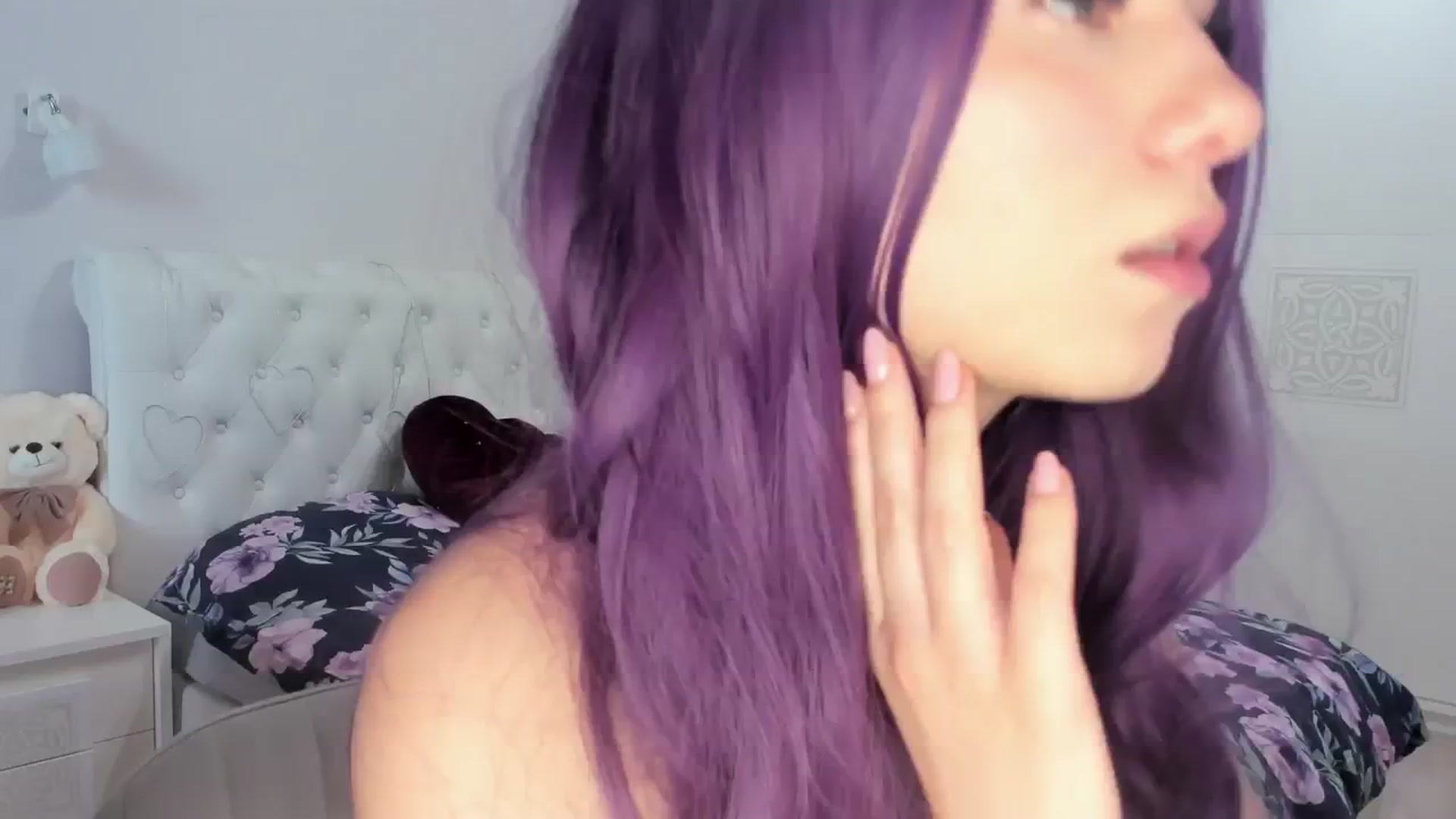 Gallery image thumbnail from Angieerosee's myfreecams stream on, 04/26/2025, 17:01 image 14 of 20