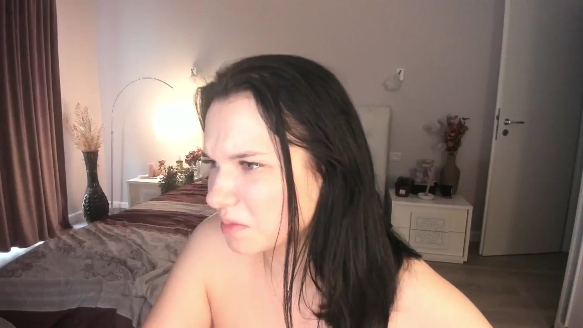 Gallery image thumbnail from Angieerosee's myfreecams stream on, 07/16/2025, 16:39 image 2 of 20