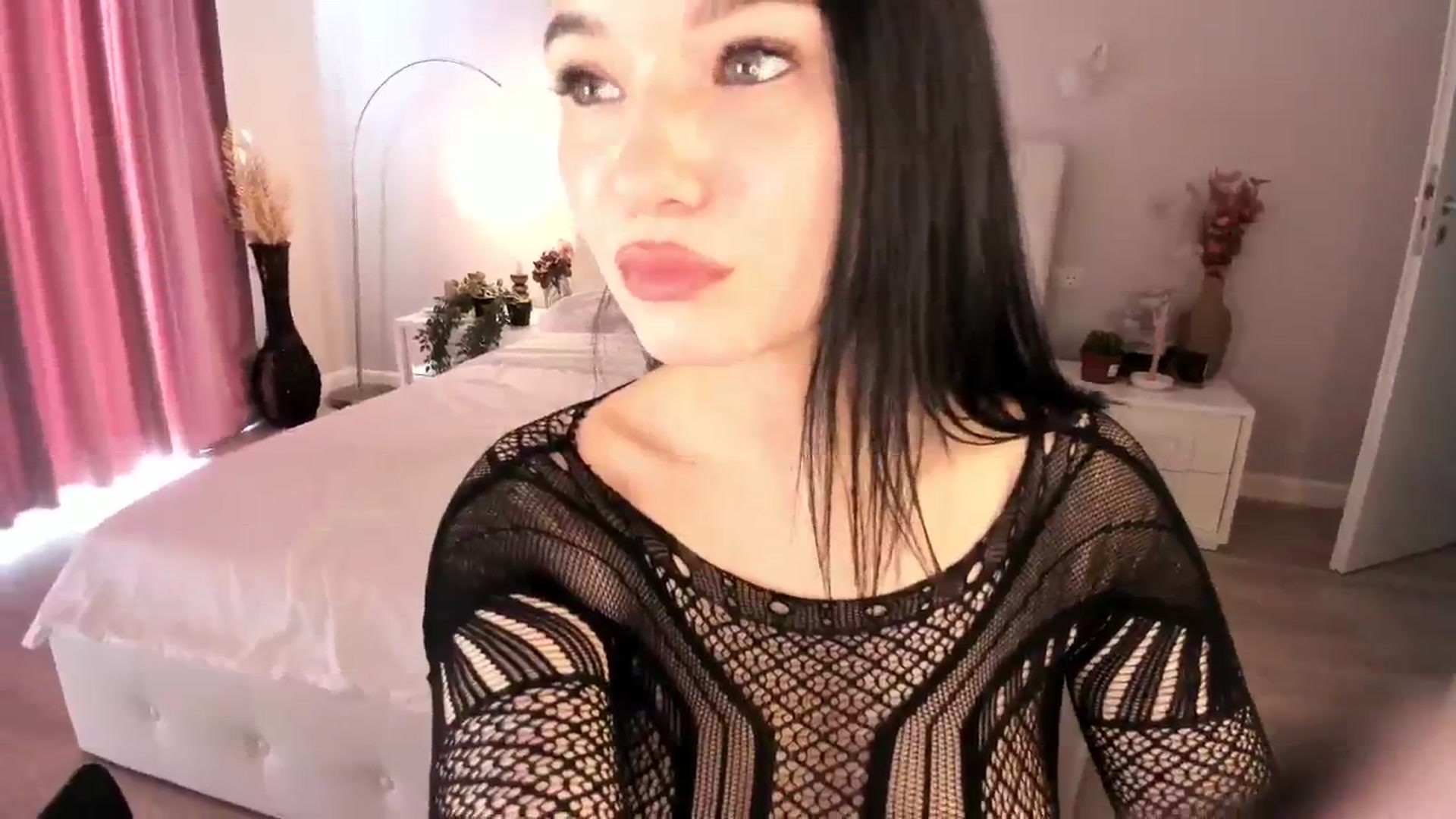 Gallery image thumbnail from Angieerosee's myfreecams stream on, 08/02/2025, 15:08 image 15 of 20