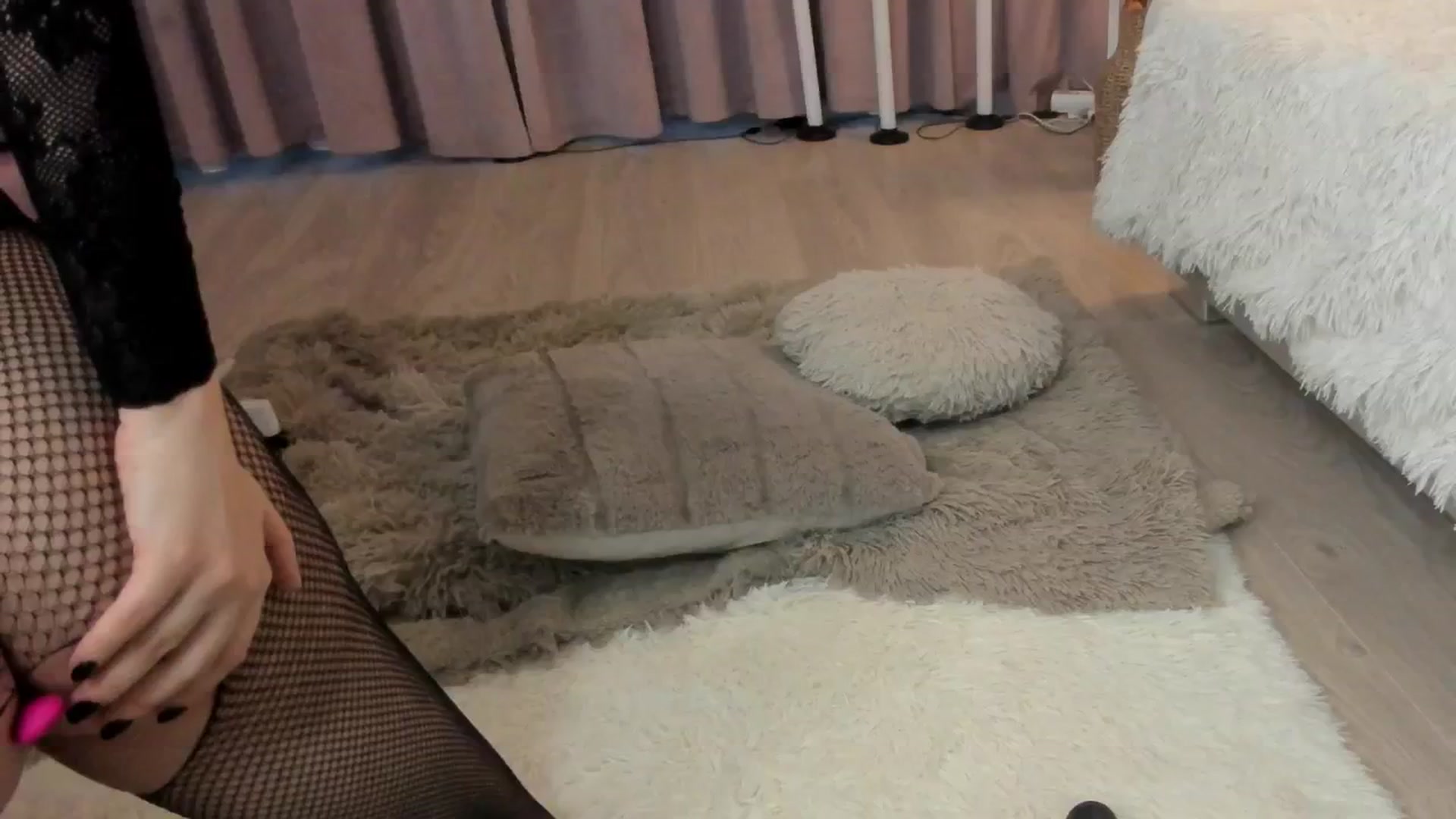 Gallery image thumbnail from Angieerosee's myfreecams stream on, 10/05/2025, 05:16 image 11 of 20