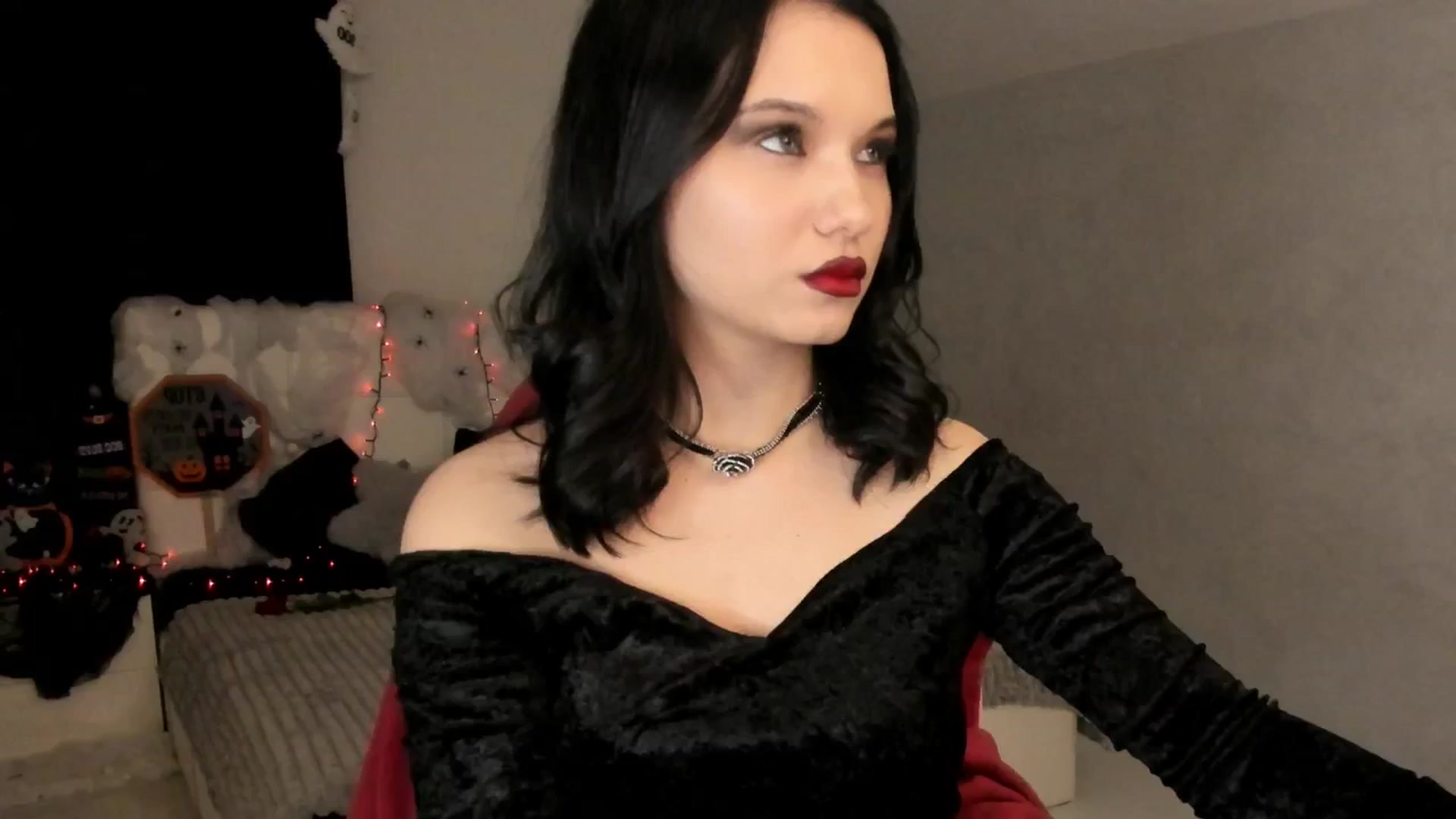 Gallery image thumbnail from Angieerosee's myfreecams stream on, 10/31/2025, 23:52 image 1 of 20