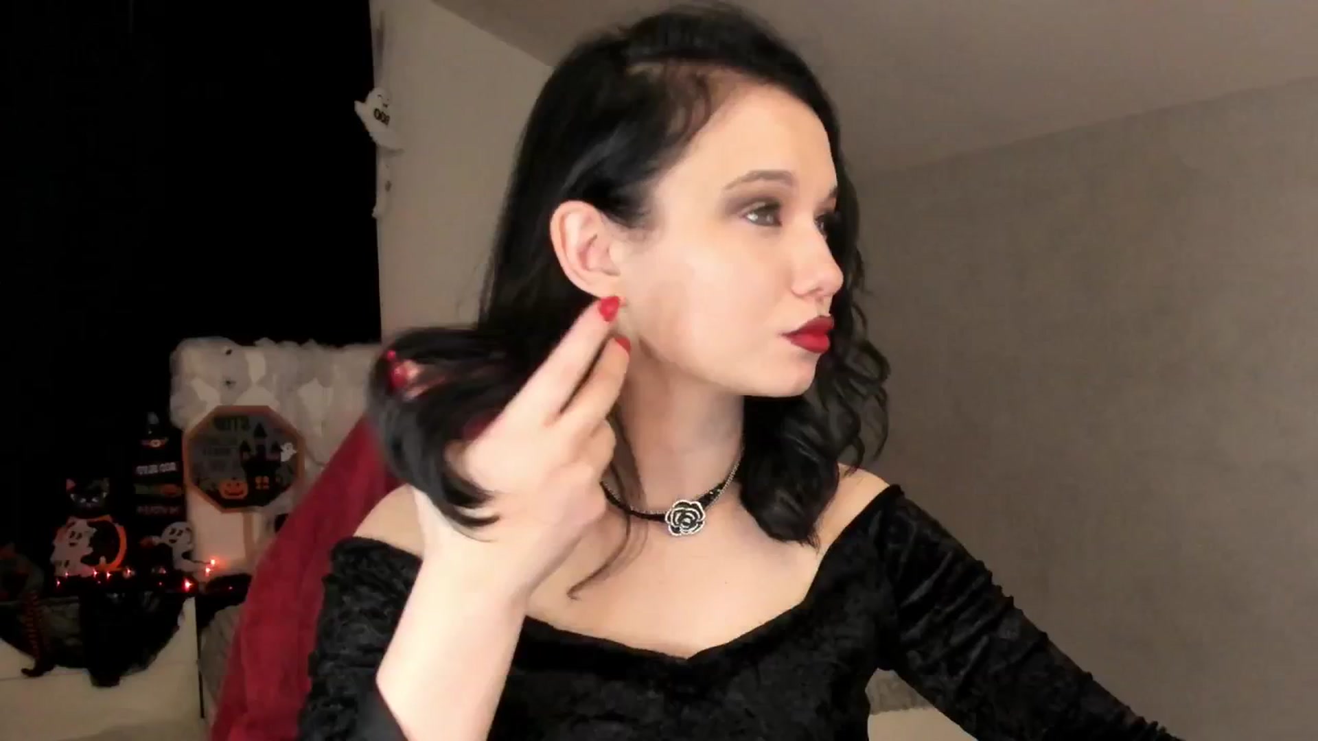 Gallery image thumbnail from Angieerosee's myfreecams stream on, 10/31/2025, 23:52 image 19 of 20